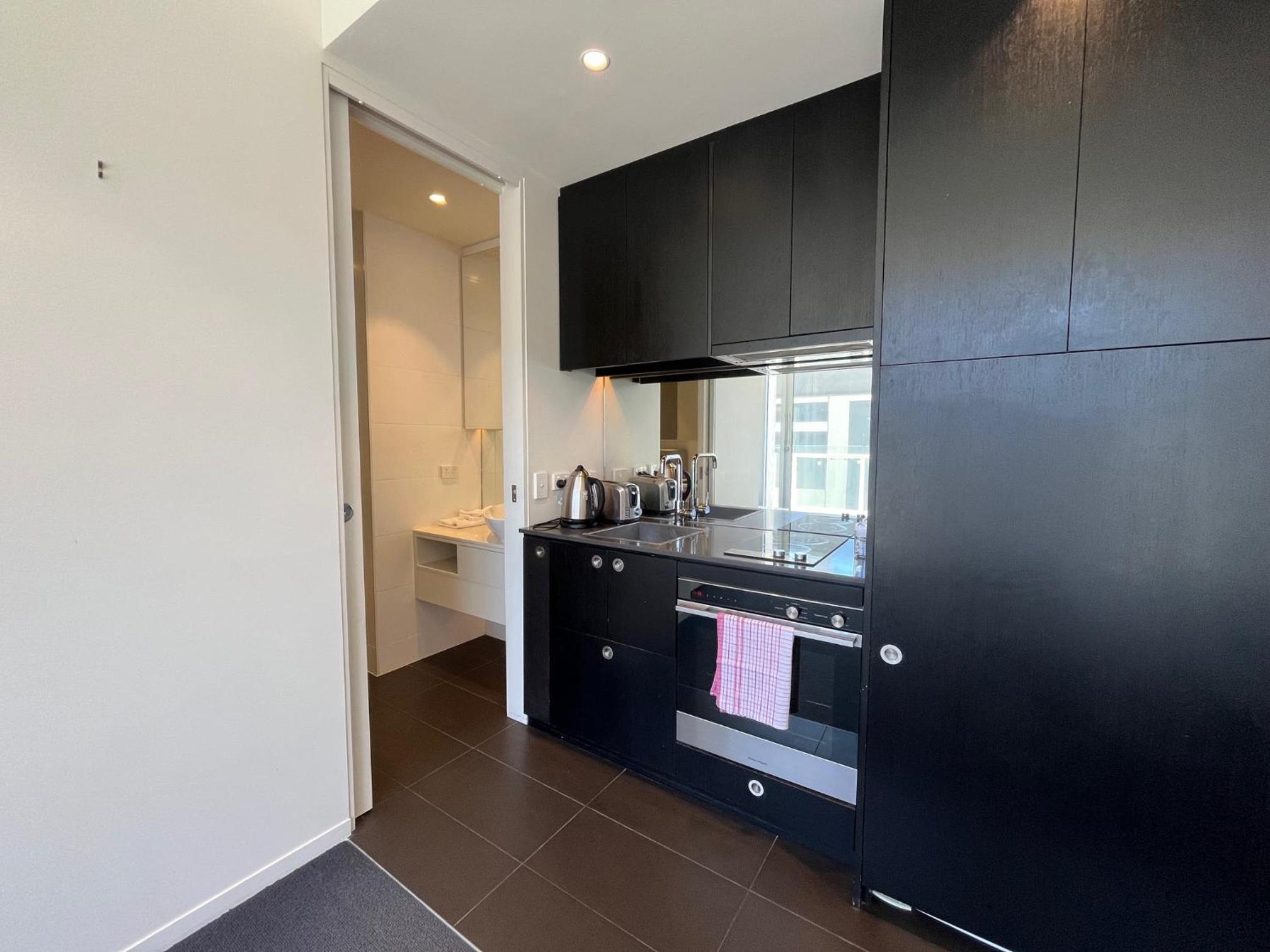 Tasha's Apartments on Warwick, photo 248