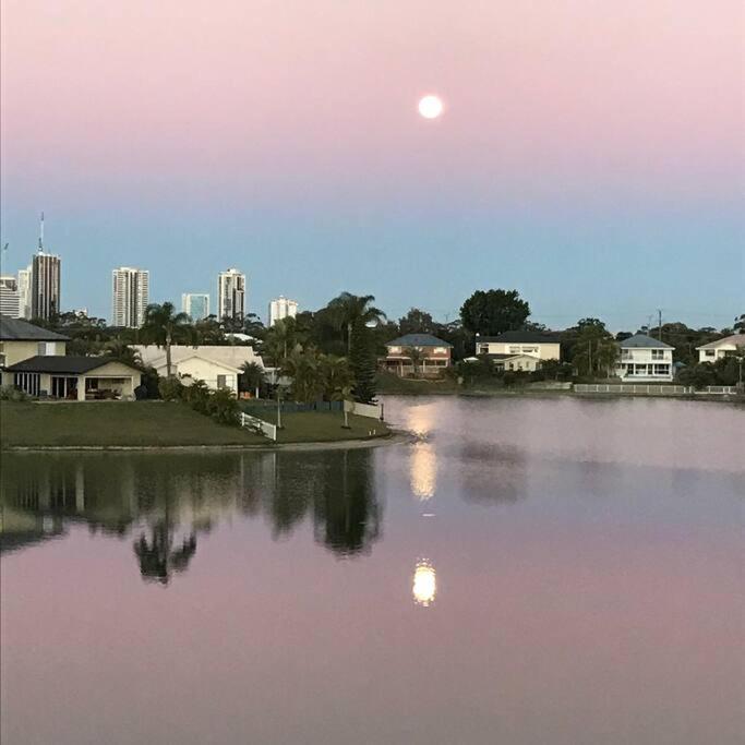 Broadbeach Waterfront - GOLD COAST WINNER!