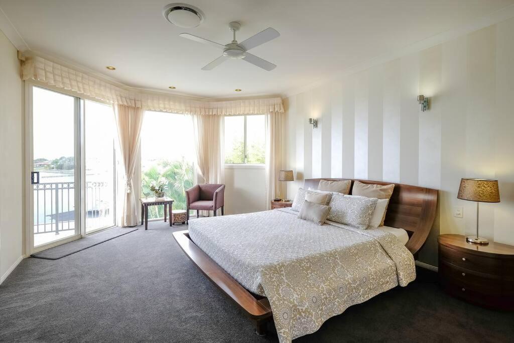 Broadbeach Waterfront - GOLD COAST WINNER!