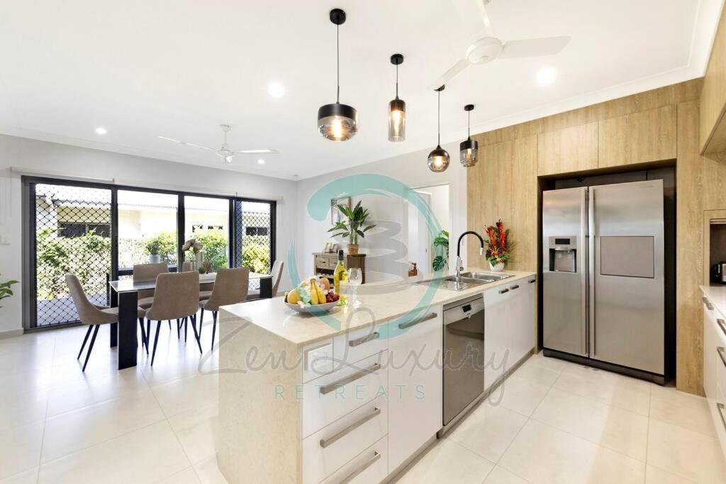 Zenhouse Vista Elegant 5BR Coastal Haven