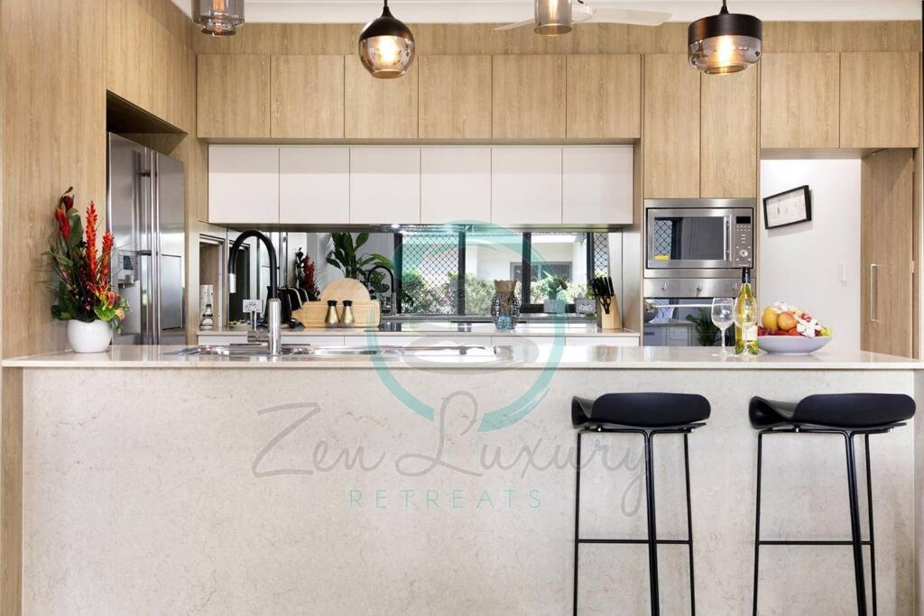Zenhouse Vista Elegant 5BR Coastal Haven