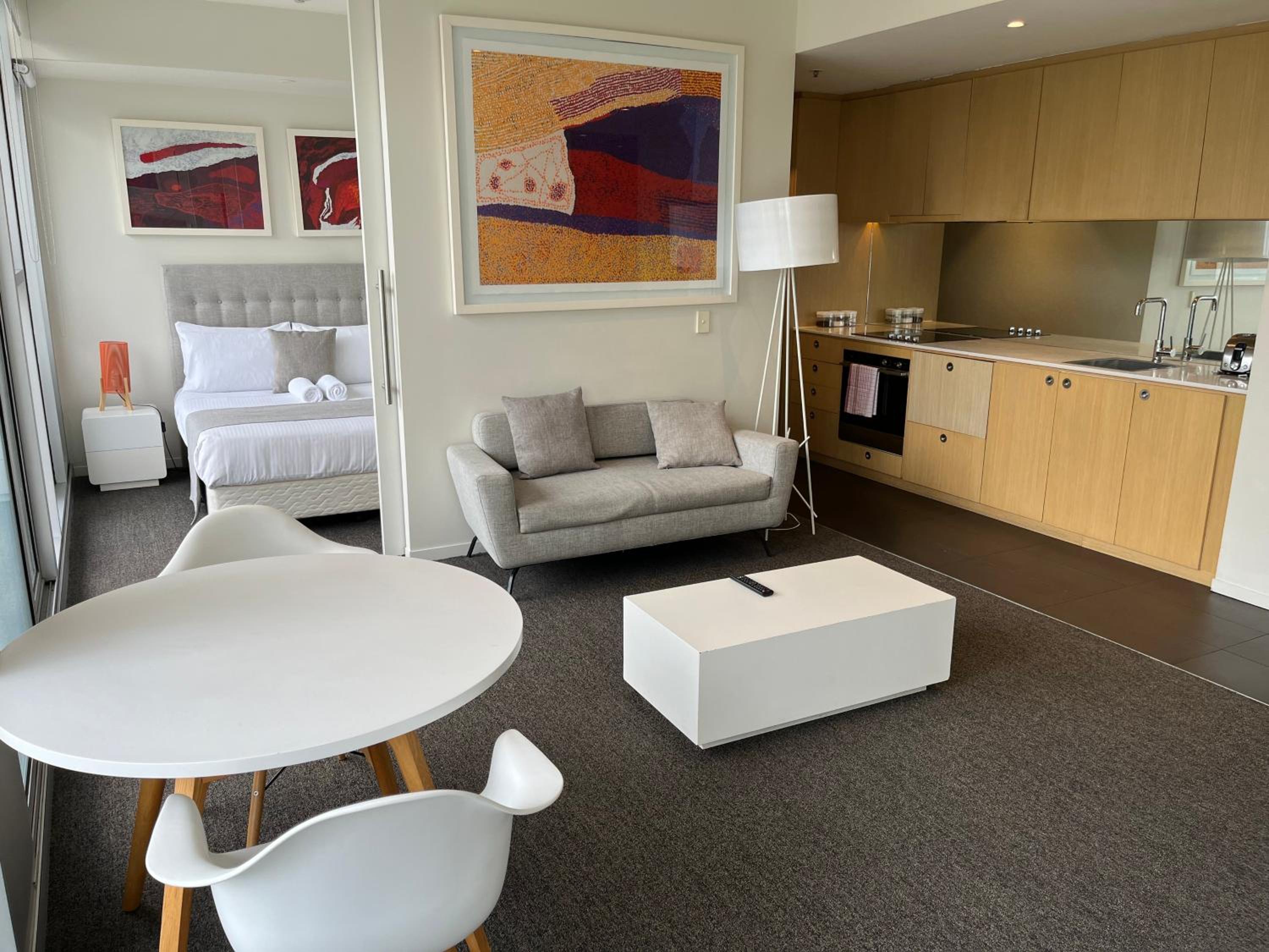 Tasha's Apartments on Warwick, photo 62