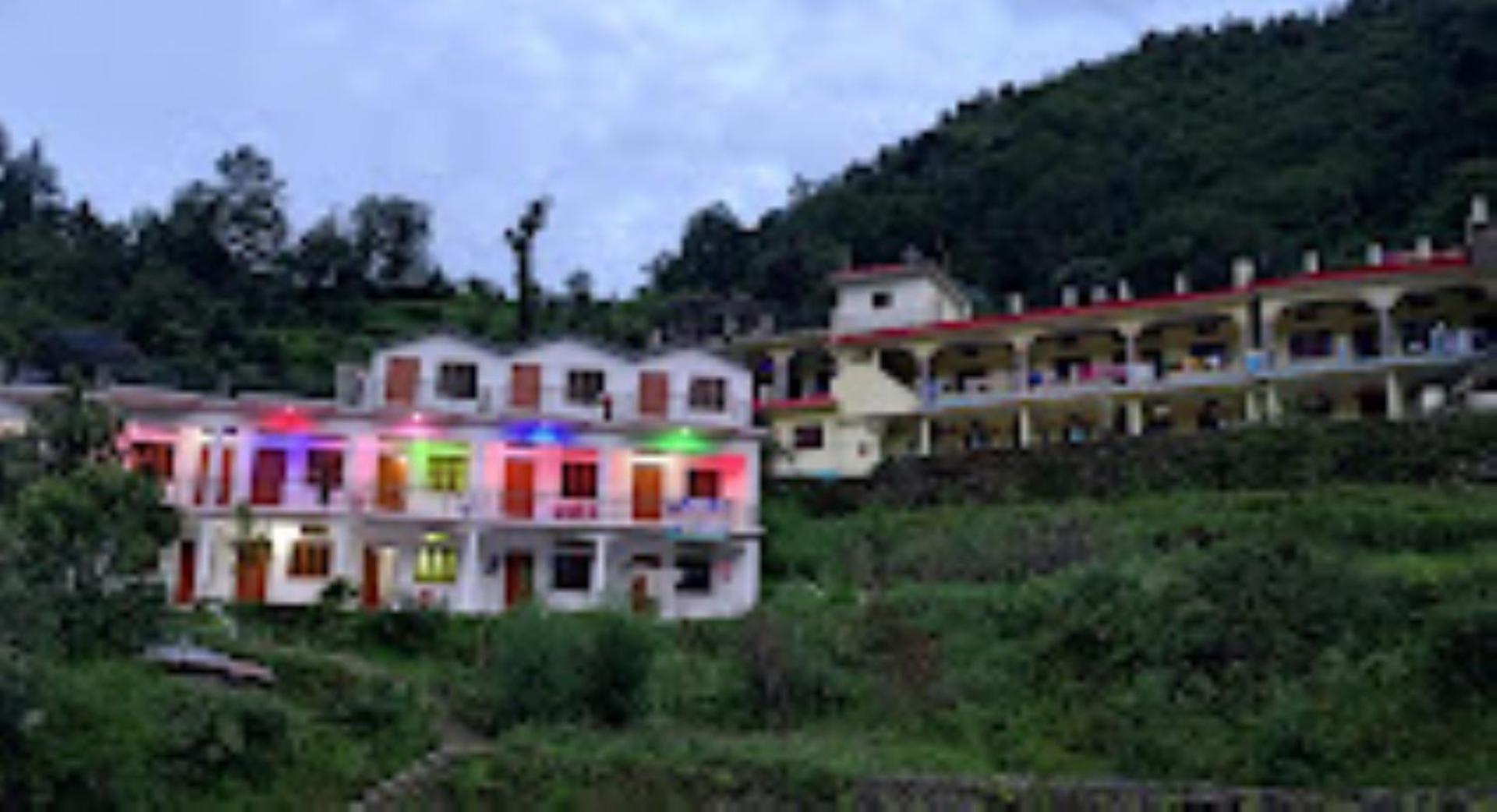 Hotel Rama Palace , Sitapur view 5