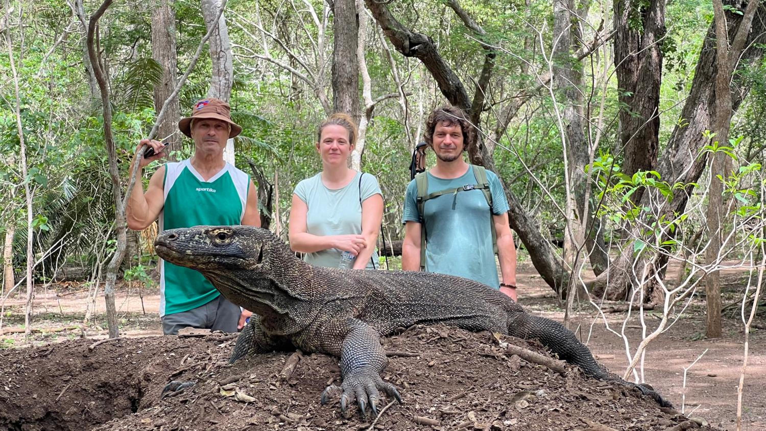 Jhuna Komodo Homestay