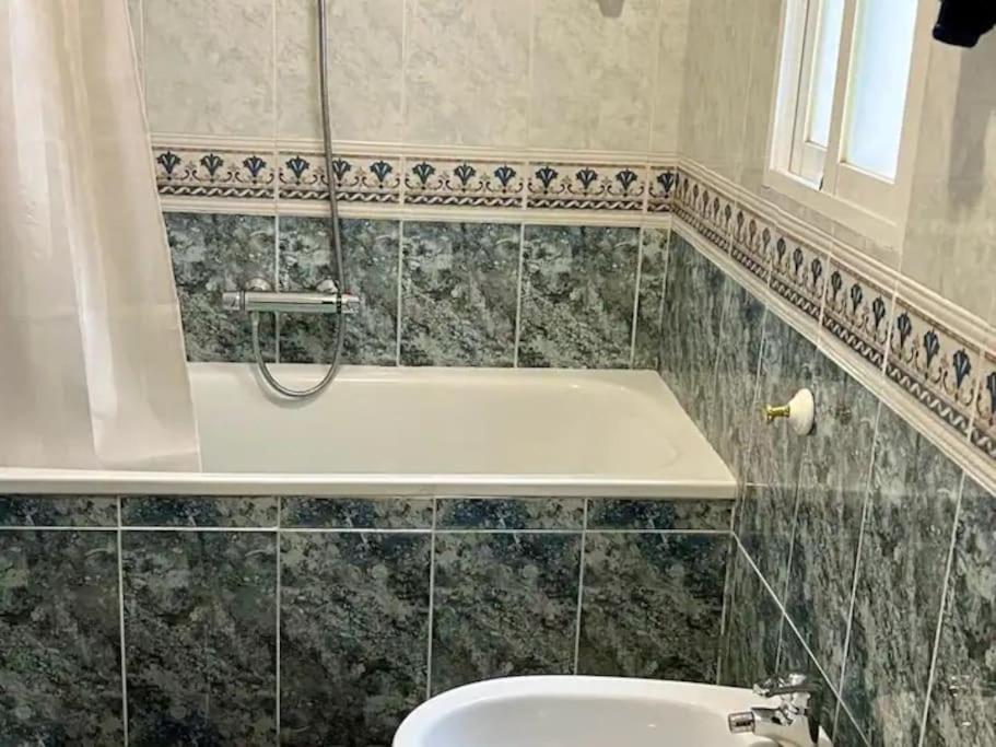 Apartamento Céntrico Churriana - Parking Gratis