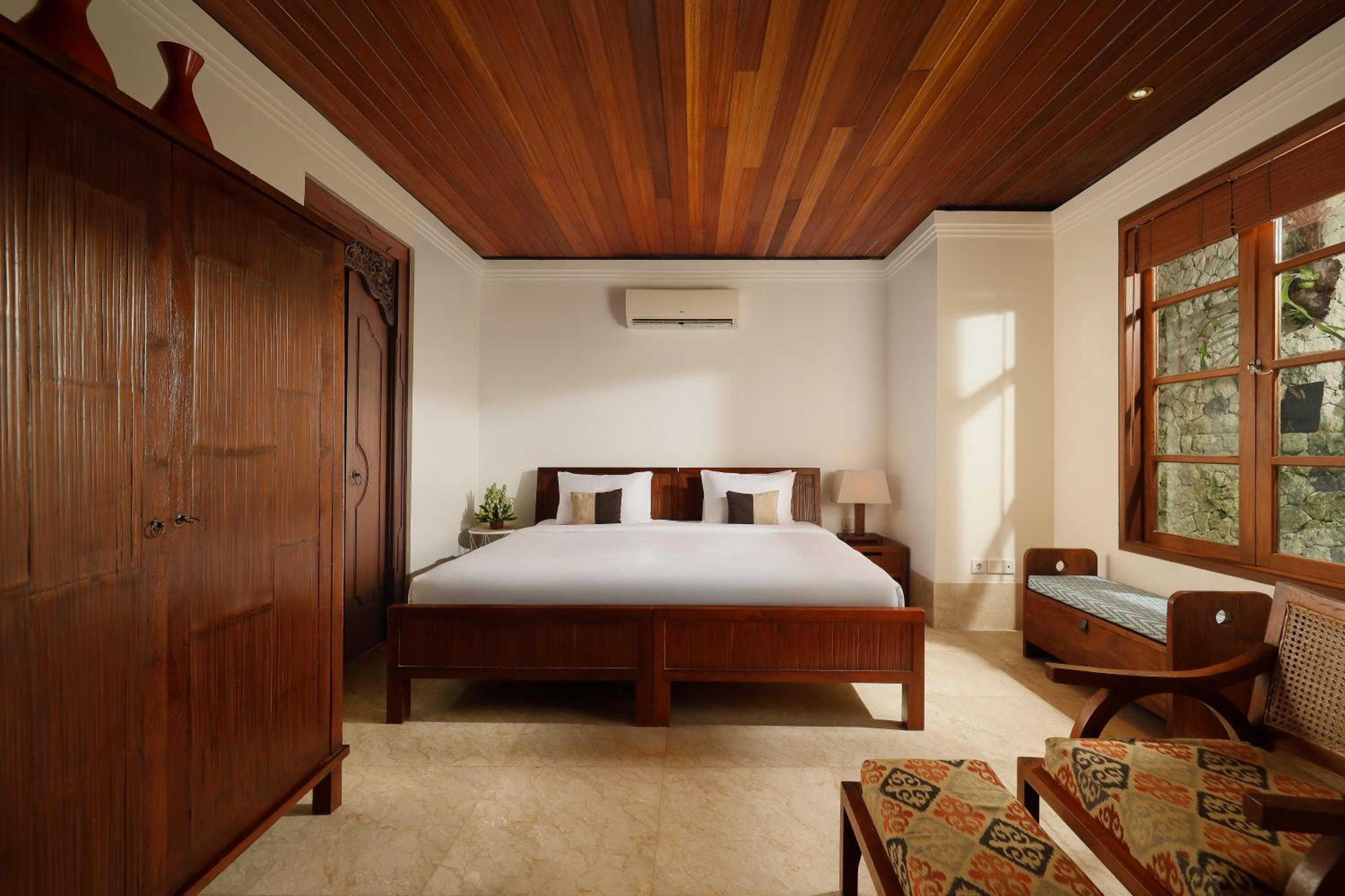 Jimbaran Beach Villas by Nakula