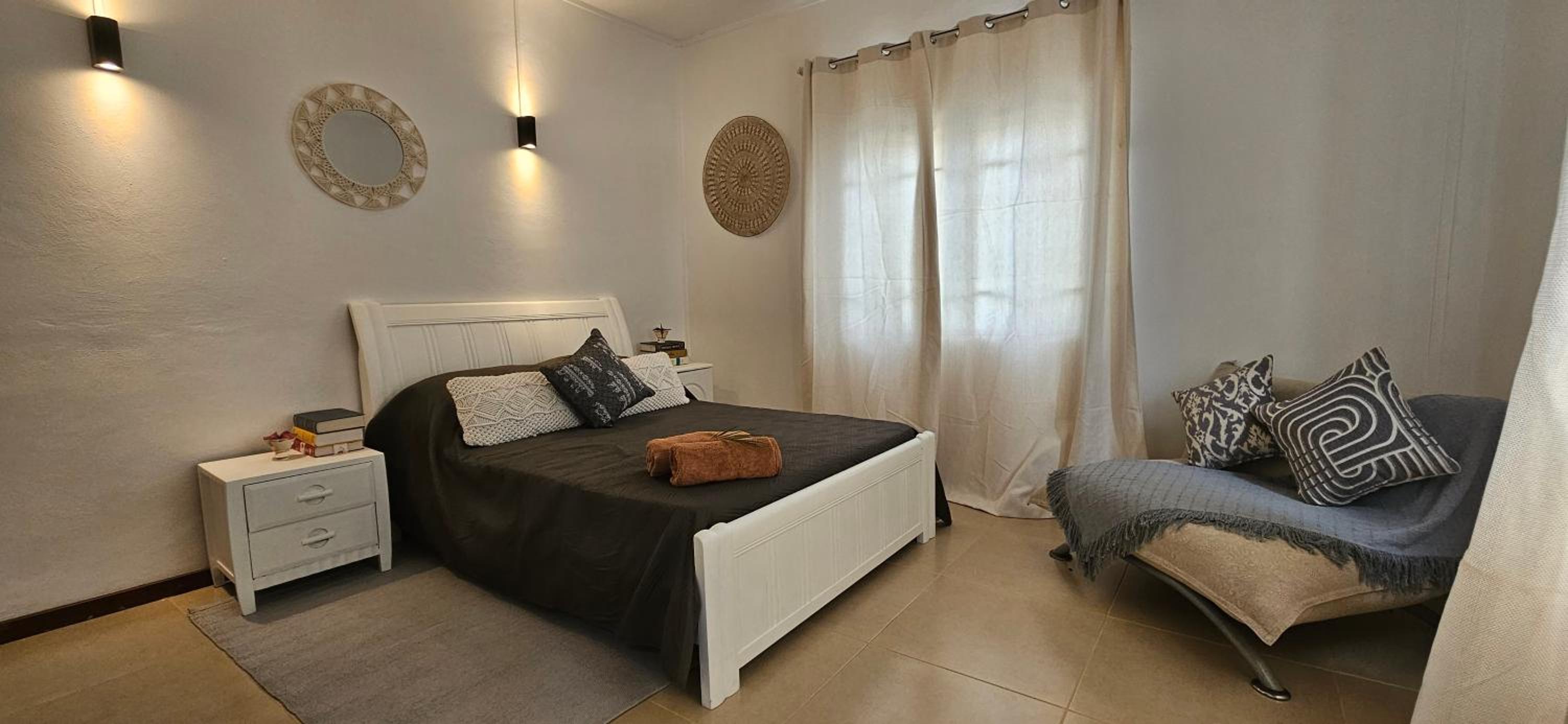 Olympia Apartment near Pereybere Beach view 5