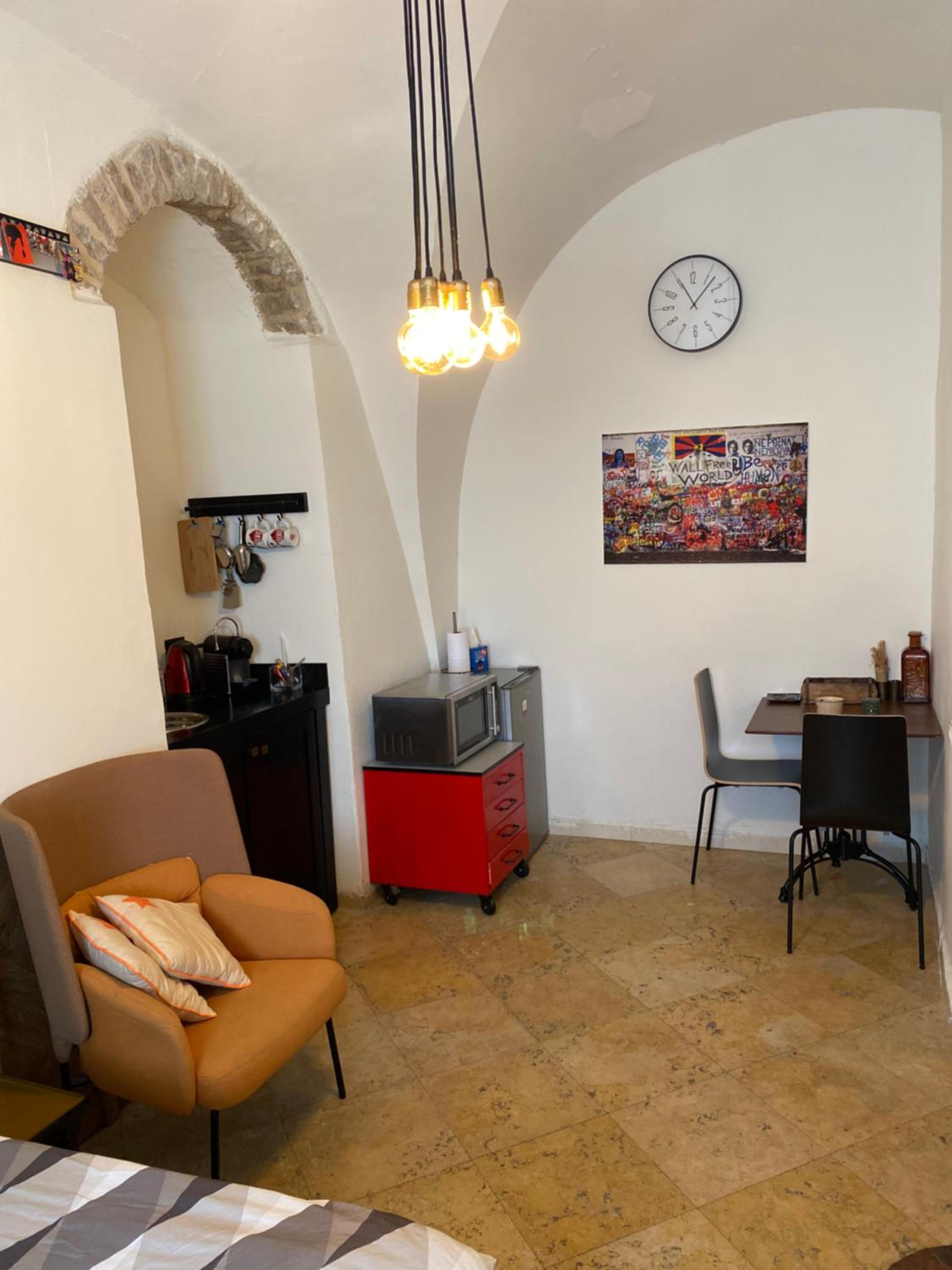 REENE Boutique Suites The Milano Suite view 4