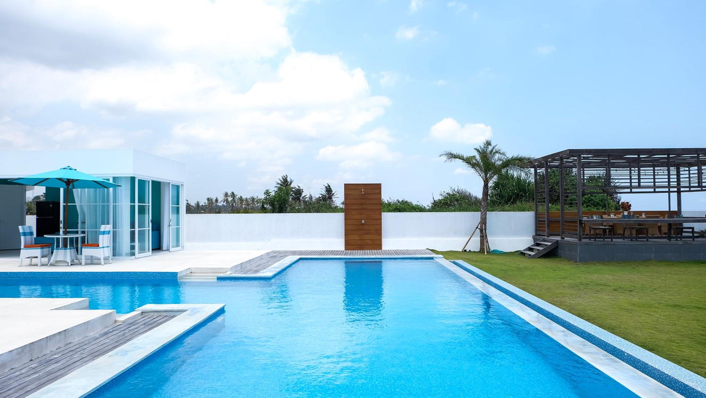 Abian Kapas Beach House view 4