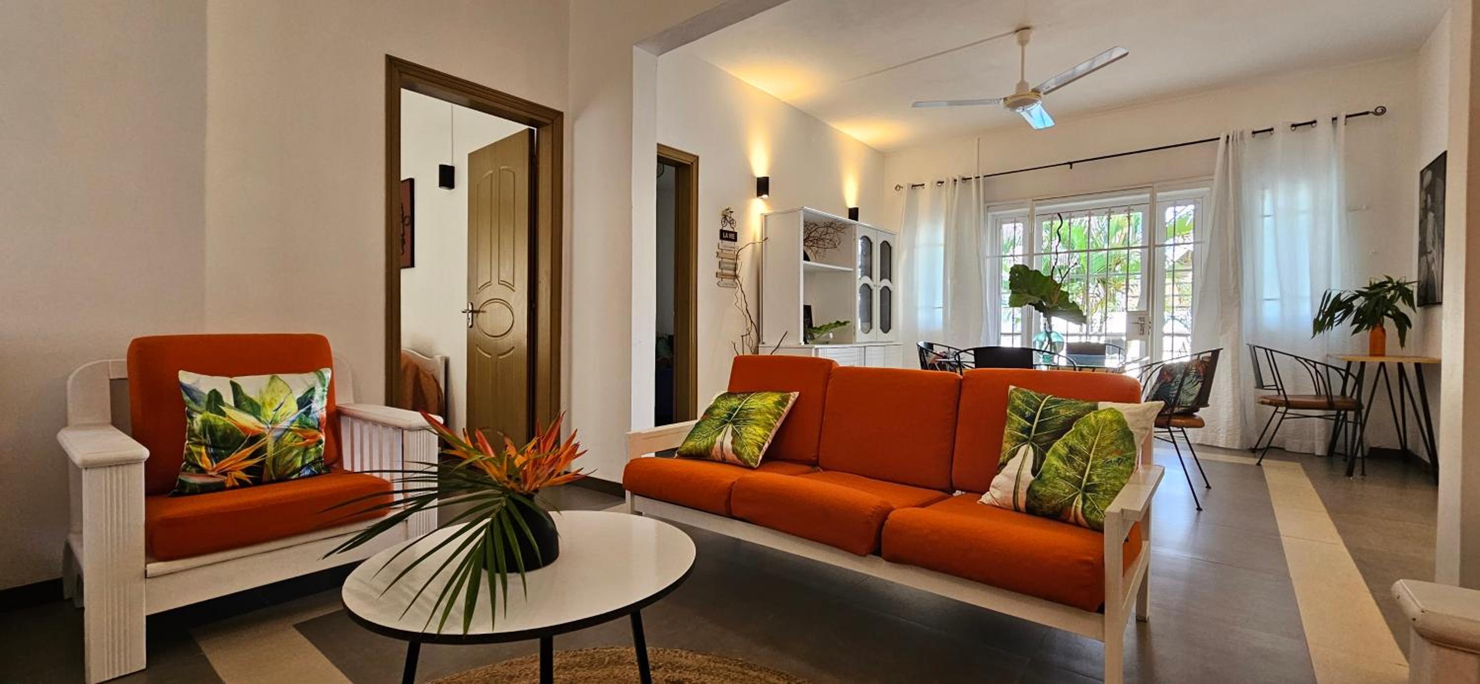 Olympia Apartment near Pereybere Beach view 2