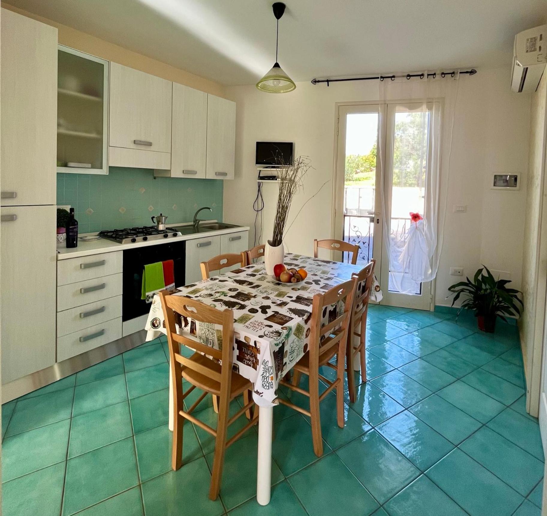 Cozy Apartment Elios by Salento Prime view 4