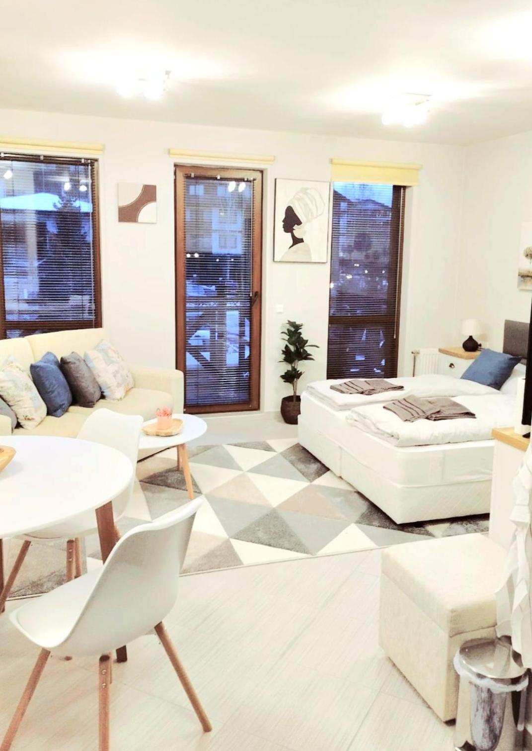 Hotel Spacious luxury studio with mountain view - SPA available - Image 1