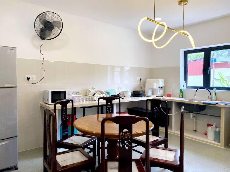 Modern Cozy House 4 ROOM 10pax@Bukit Mertajam photo 7