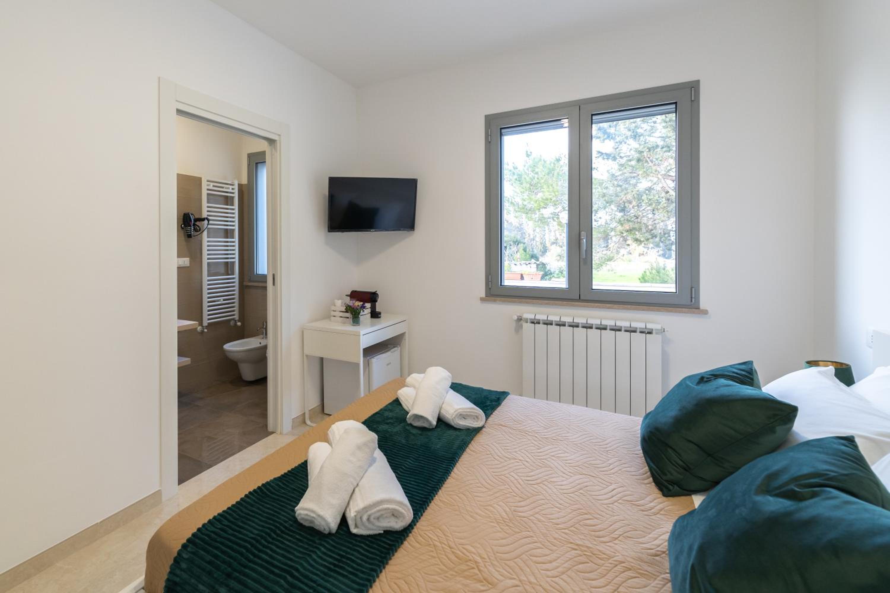 Smilax - Hydruntum Holiday Rooms
