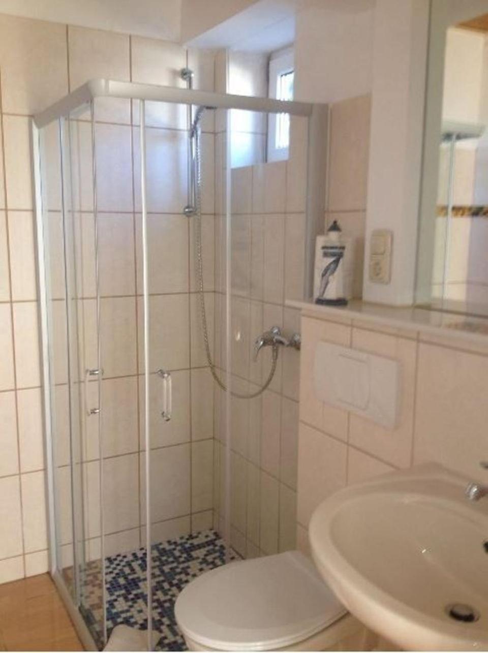 Ferienwohnung Kati en Zinnowitz — bathroom