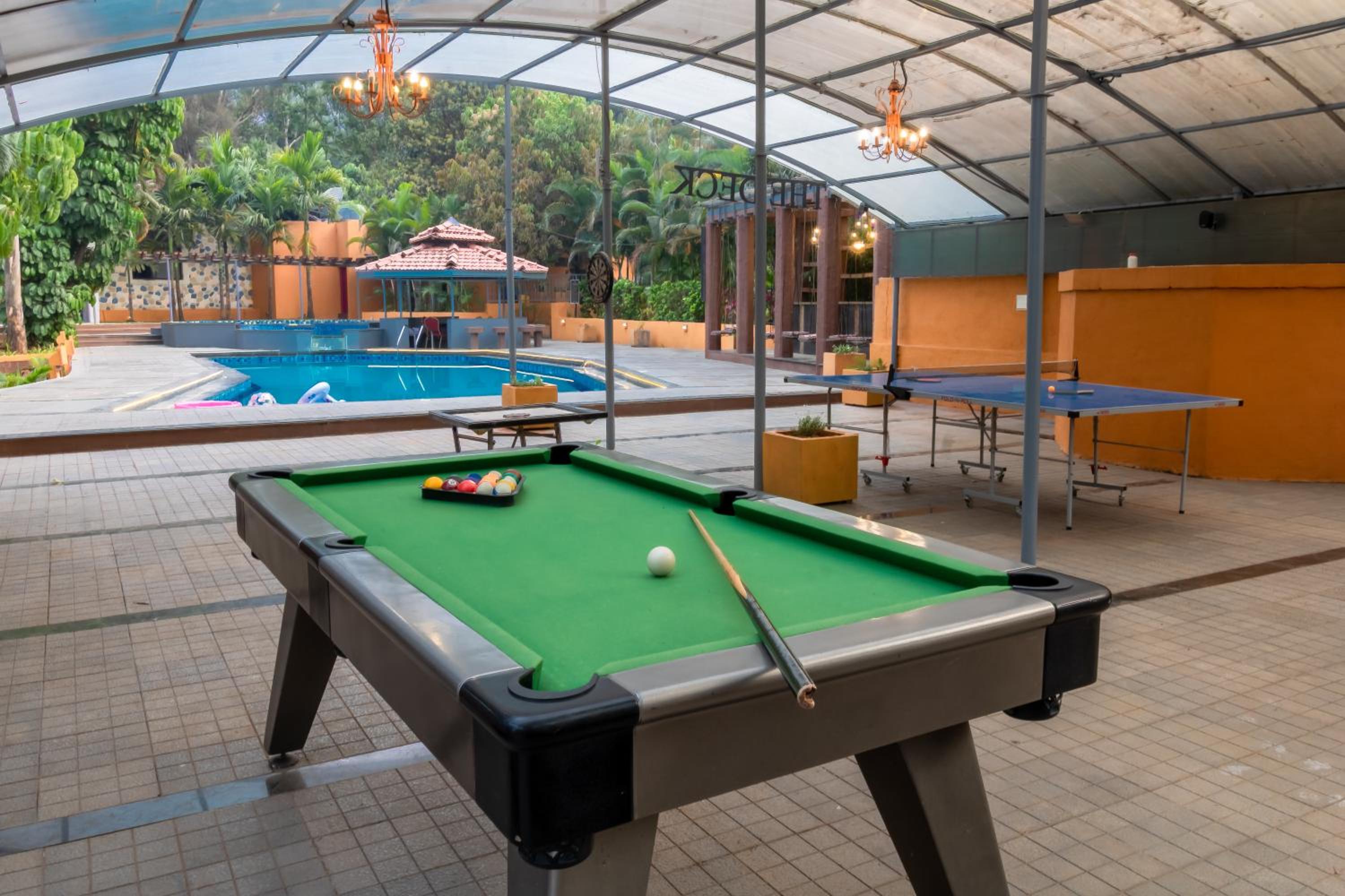 Residency Lake Resort & Spa