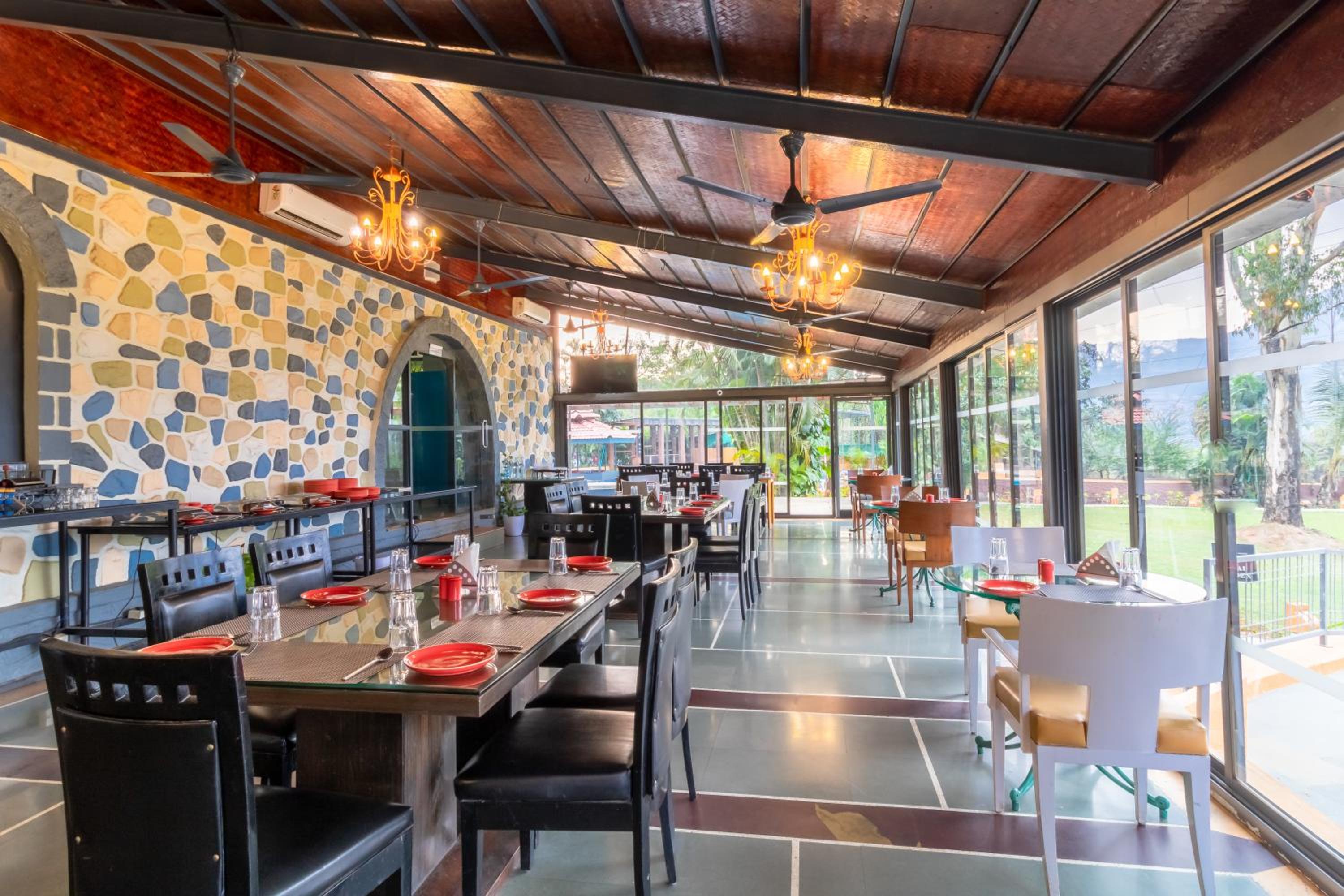 Residency Lake Resort & Spa