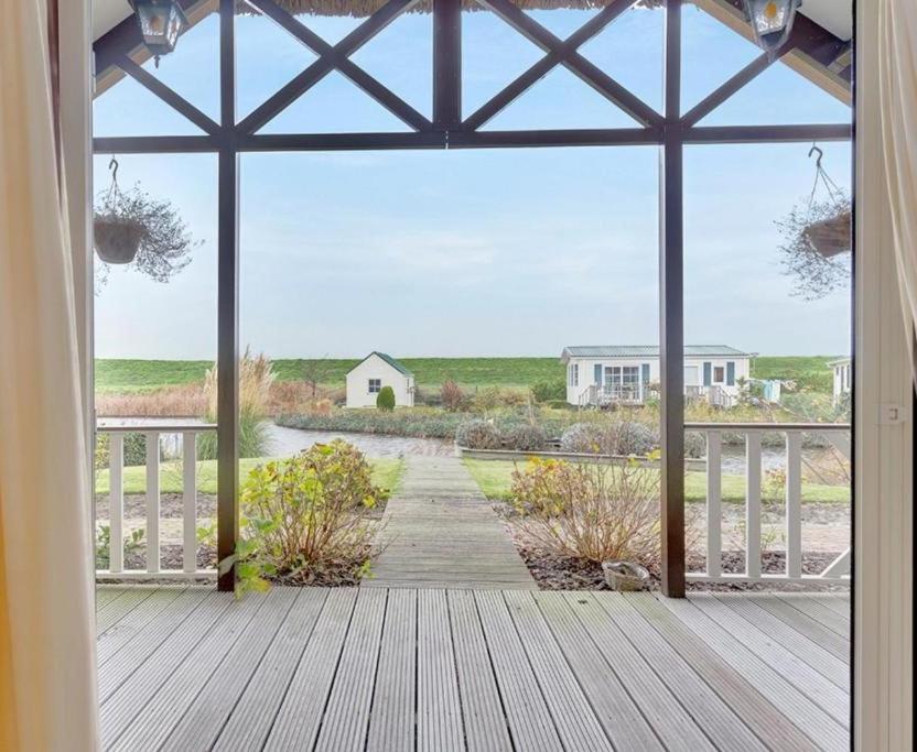 Hoeve de Zeeanjelier view 2
