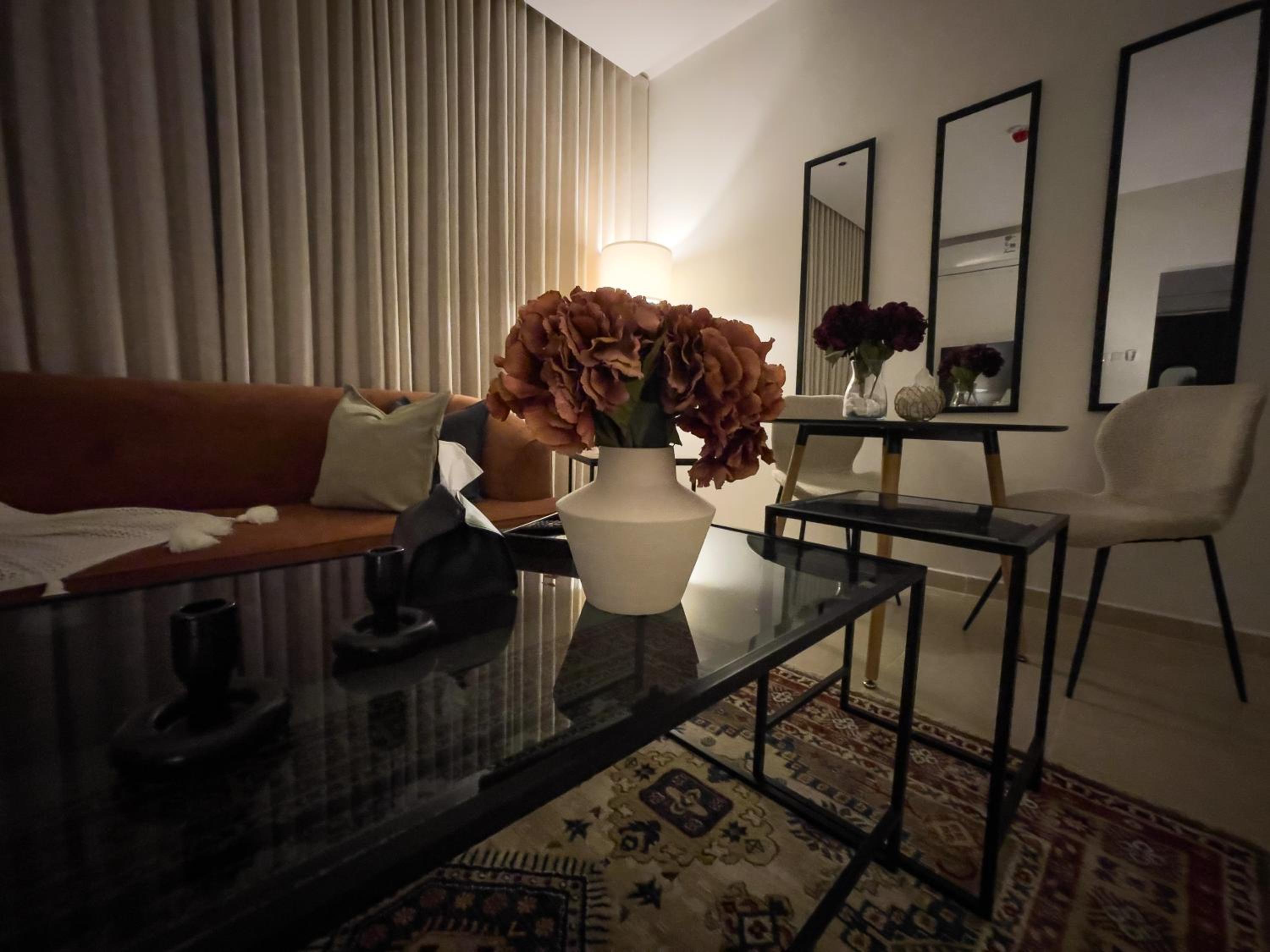 Business 1 Bedroom Apartment North Riyadh, Almalqa