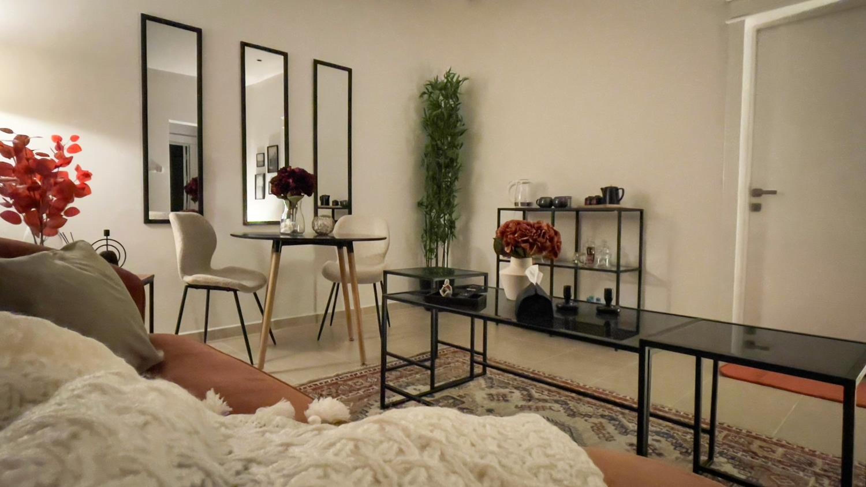 Business 1 Bedroom Apartment North Riyadh, Almalqa