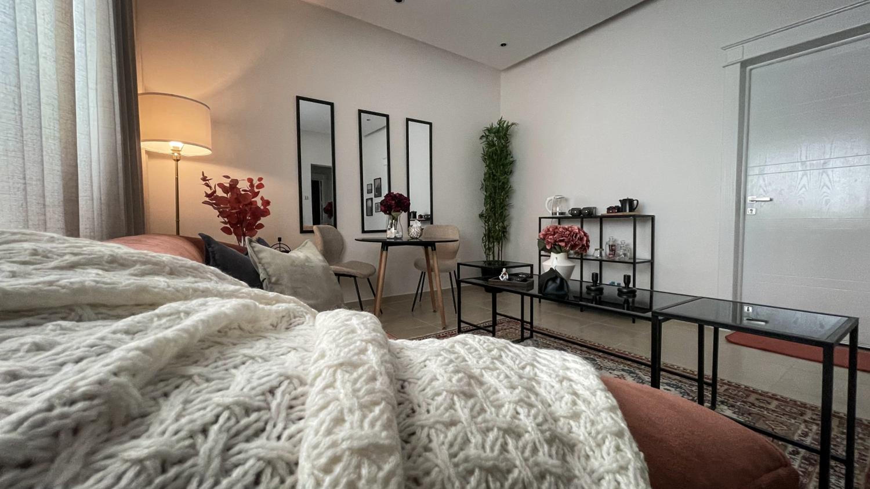 Business 1 Bedroom Apartment North Riyadh, Almalqa