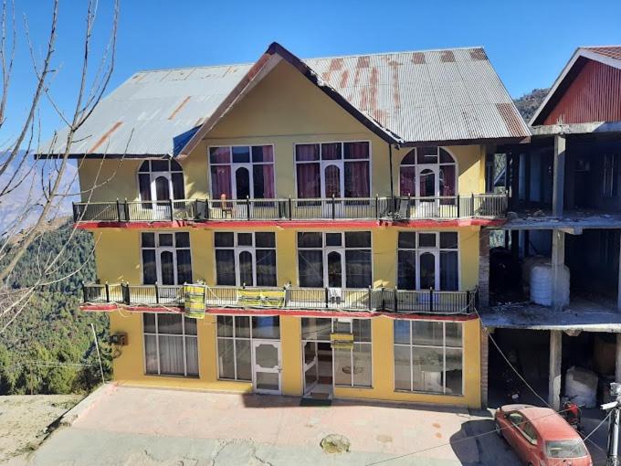 Hotel Crowned Residency