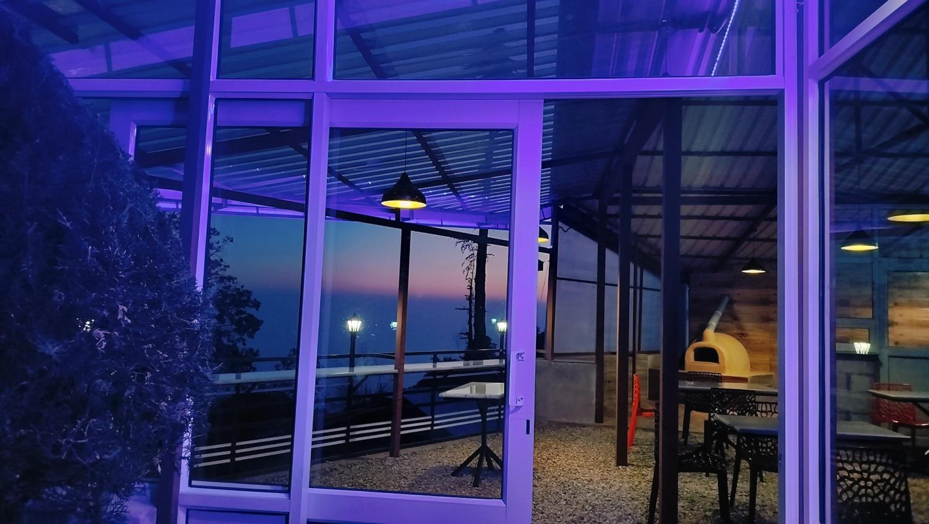 Paradiso Guest House