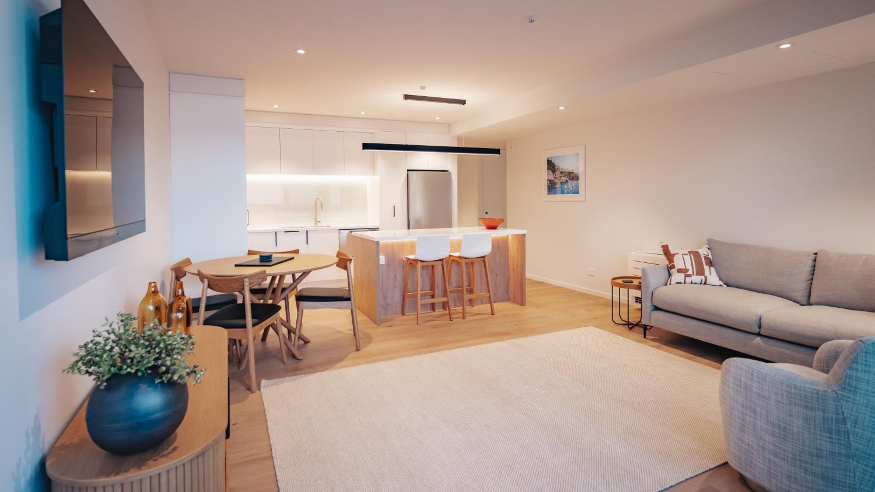 Beautiful urban apartment 4 view 4