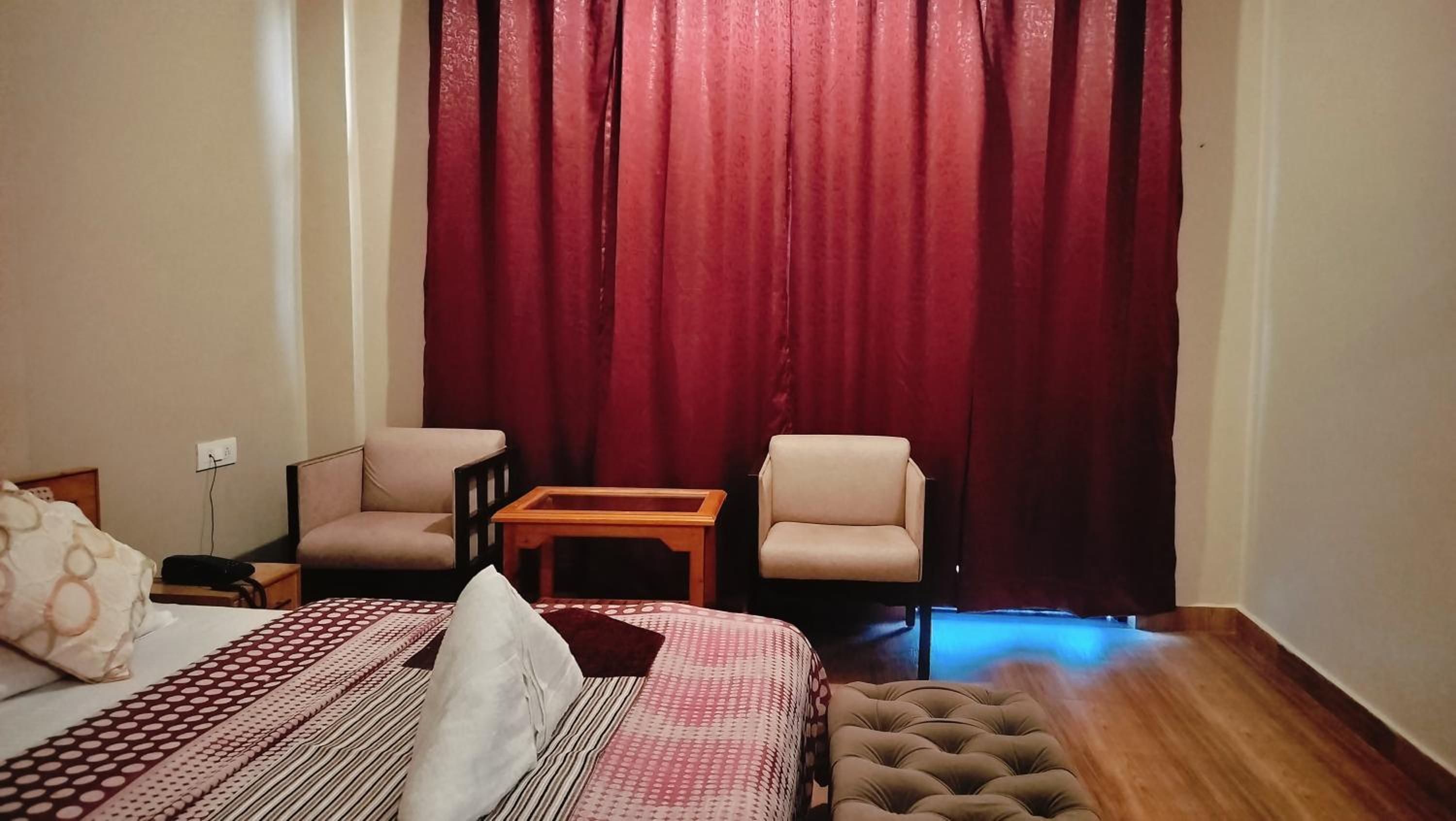 Paradiso Guest House