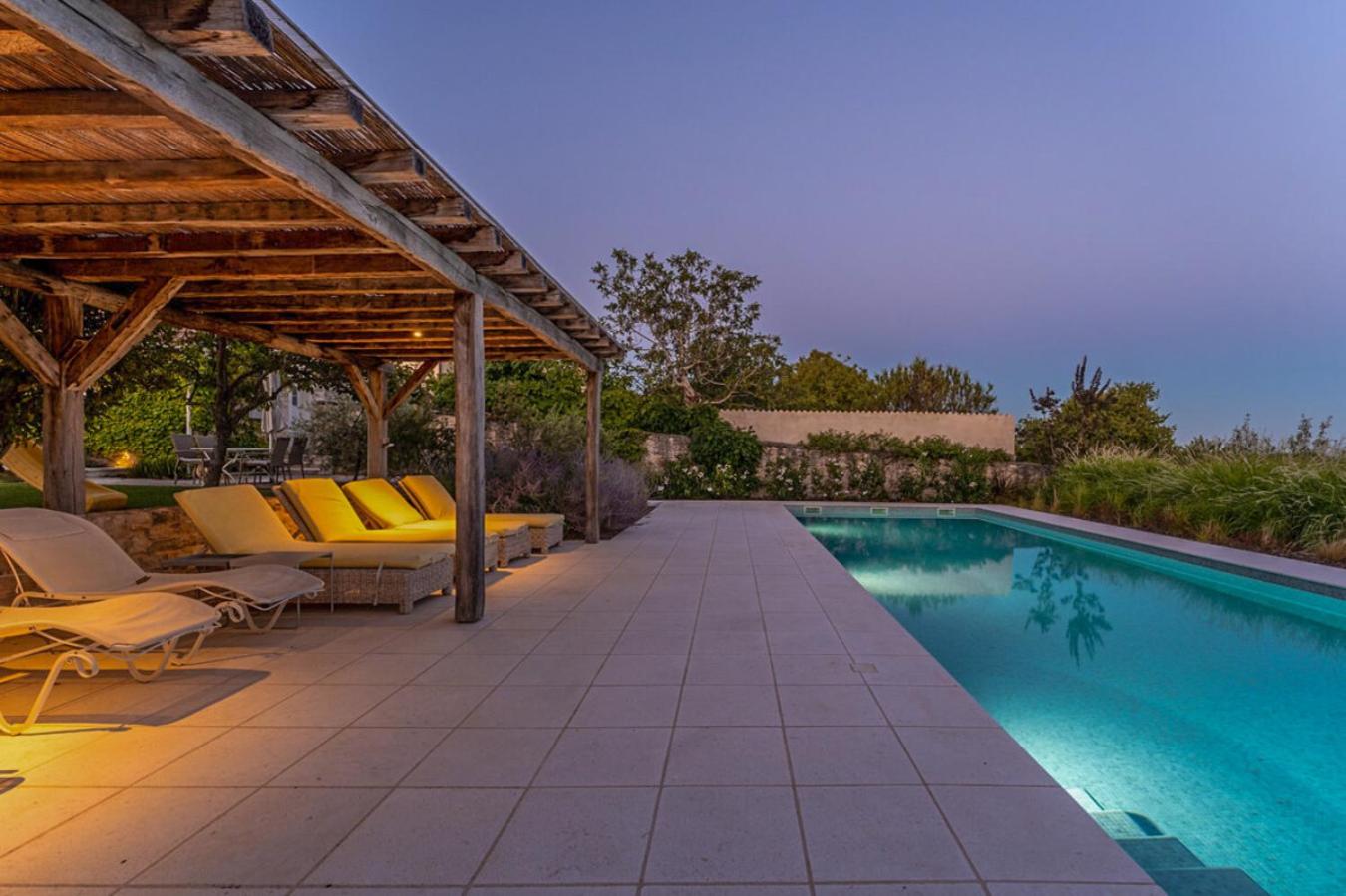 Villa Charlotte for 14 persons with 73m2 Pool in Central Istria - Daily Housekeeping & Breakfast Service