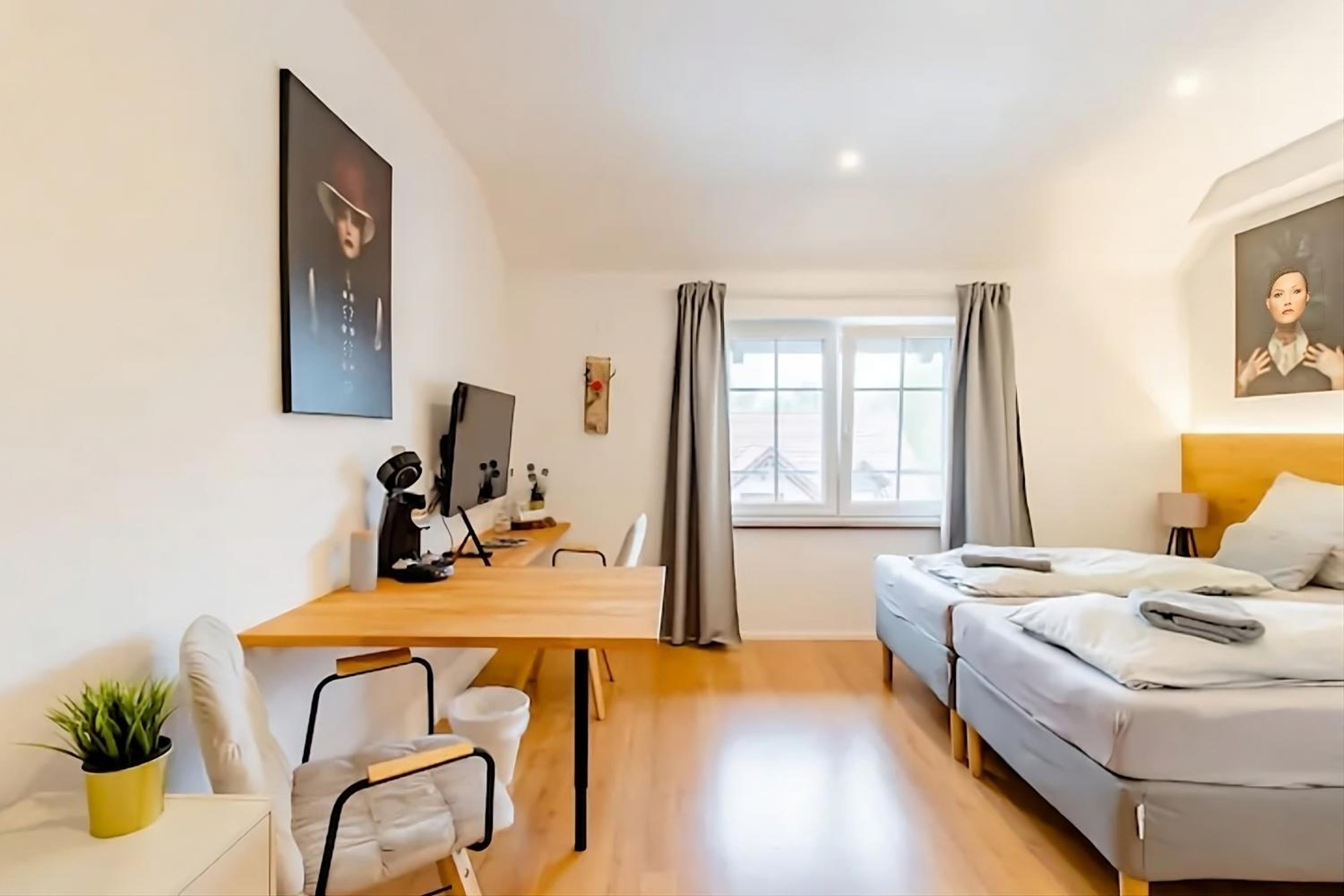 Komfortables Doppelzimmer in Kehl Goldscheuer - 1A Guesthouse - Property Image 11