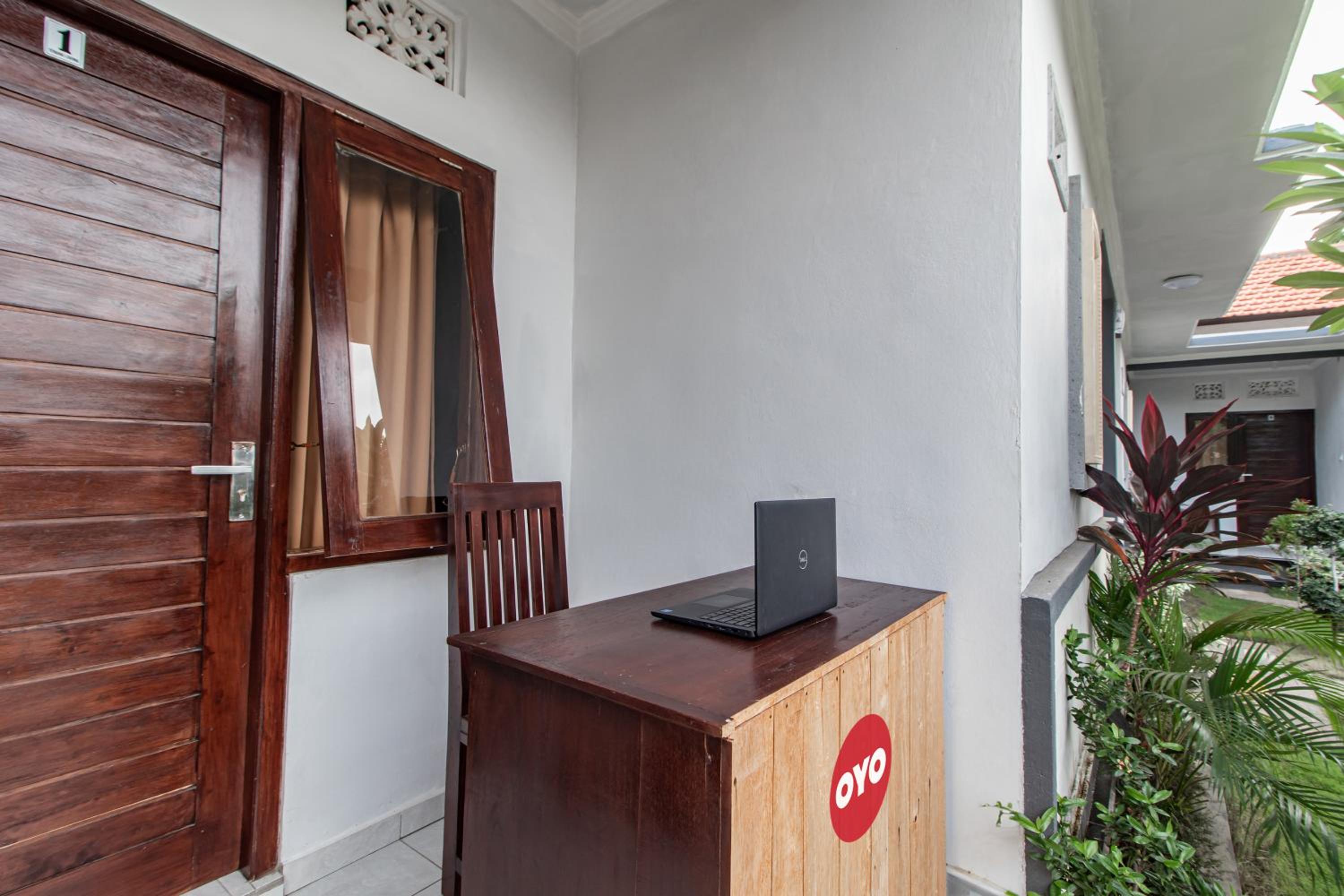 OYO 93482 Penginapan Tenang Lovina view 3