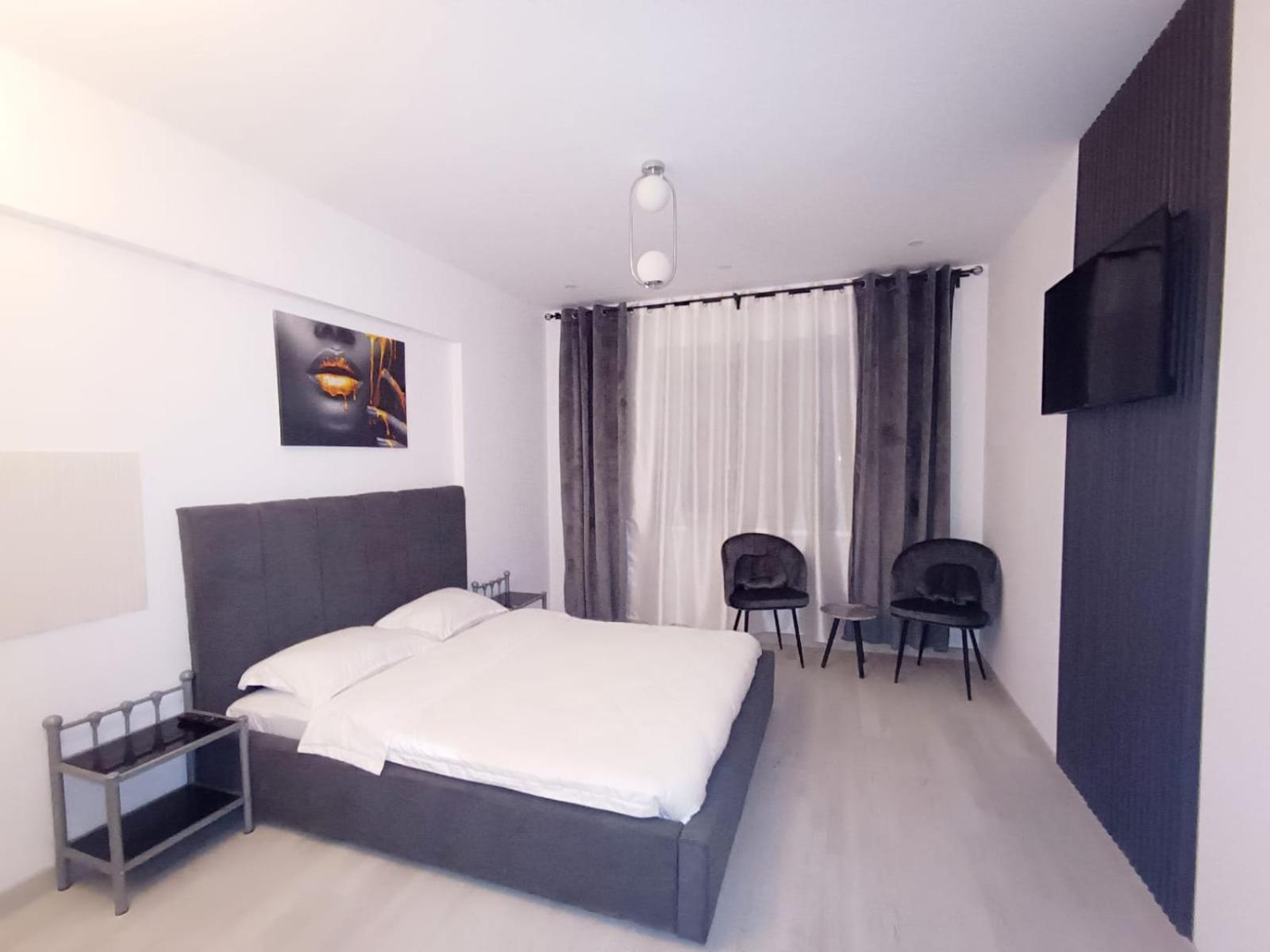 Ovidiu relaxing residence view 2