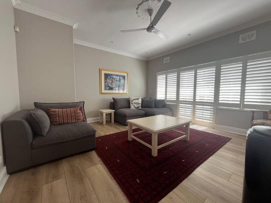 Entire Home with Panoramic Mountain and Sea views view 4