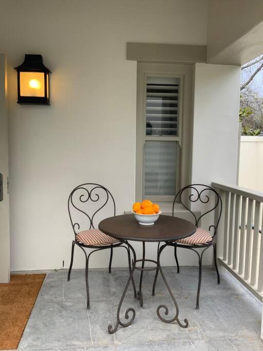 The Alphen Cottage view 3