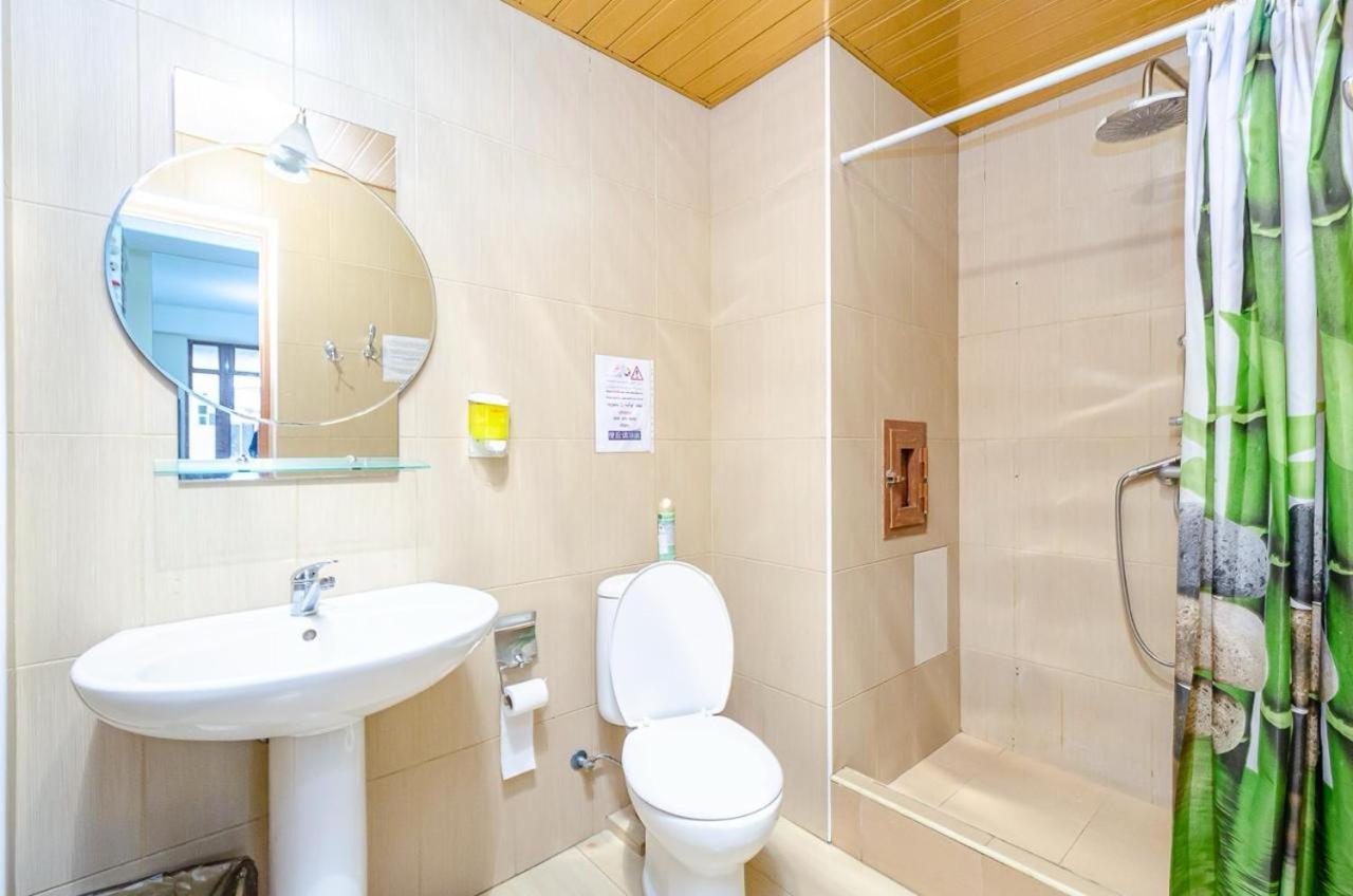 Areva Hostel & Apartment