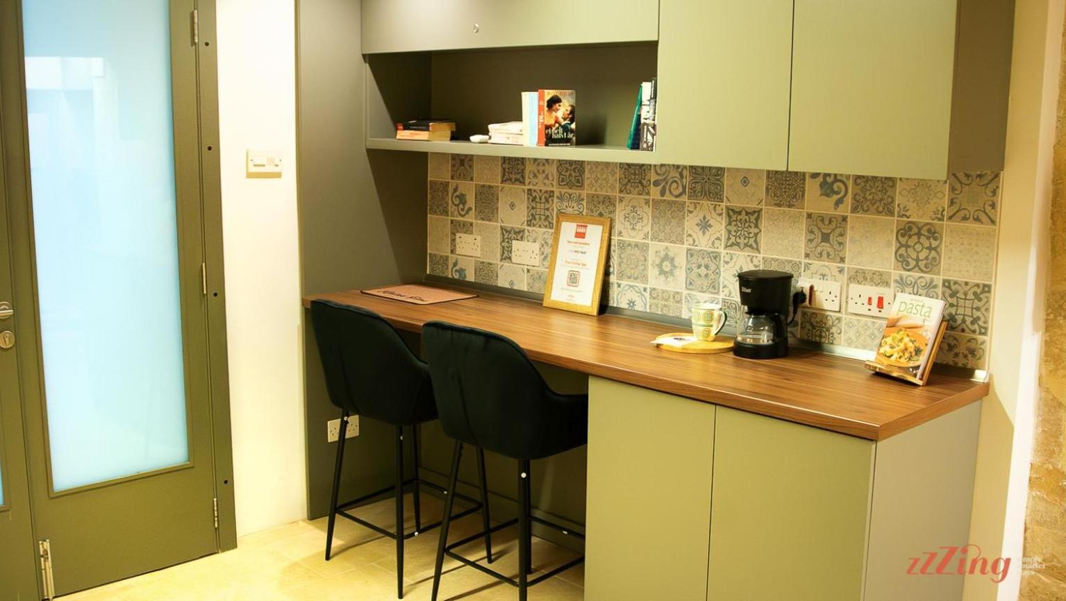 A traditional Maltese home in the Three Cities view 5