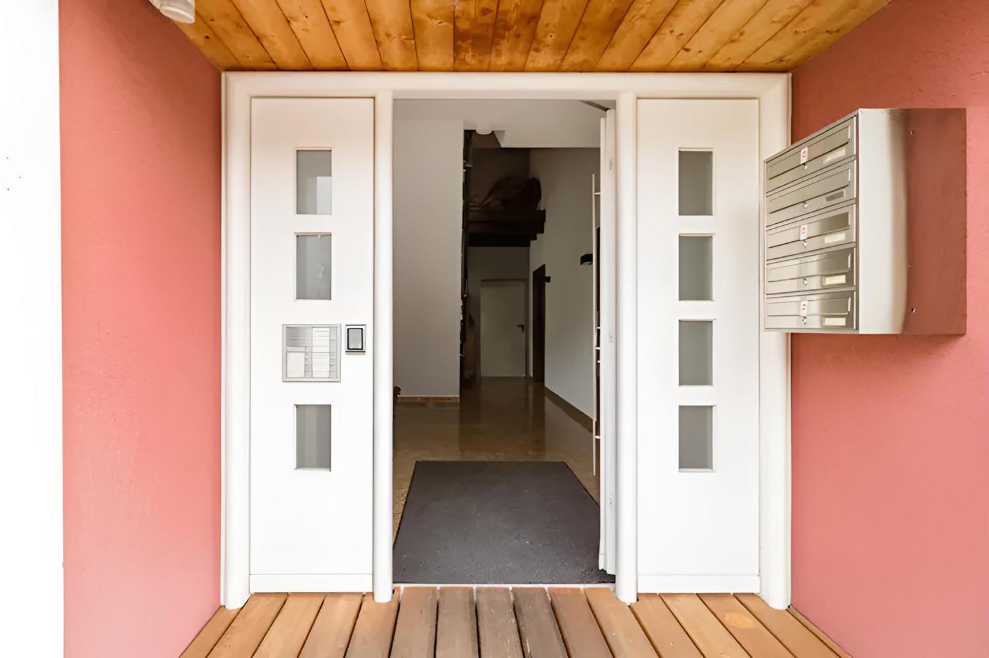 Komfortables Doppelzimmer in Kehl Goldscheuer - 1A Guesthouse - Property Image 8