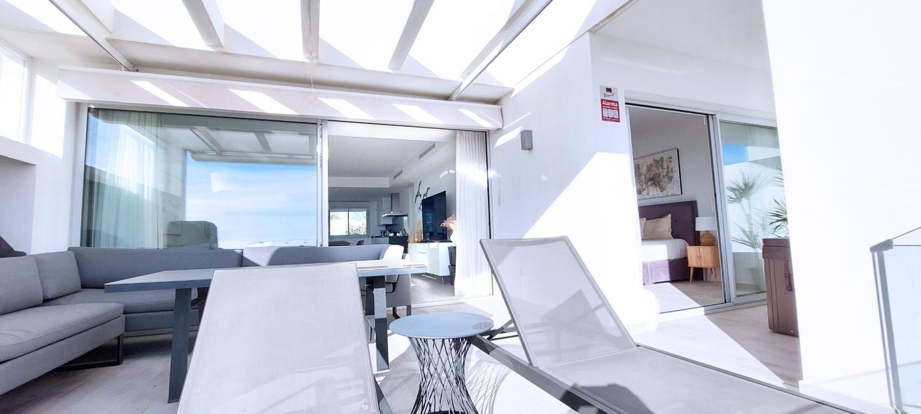Luxury in Alcazaba Lagoon