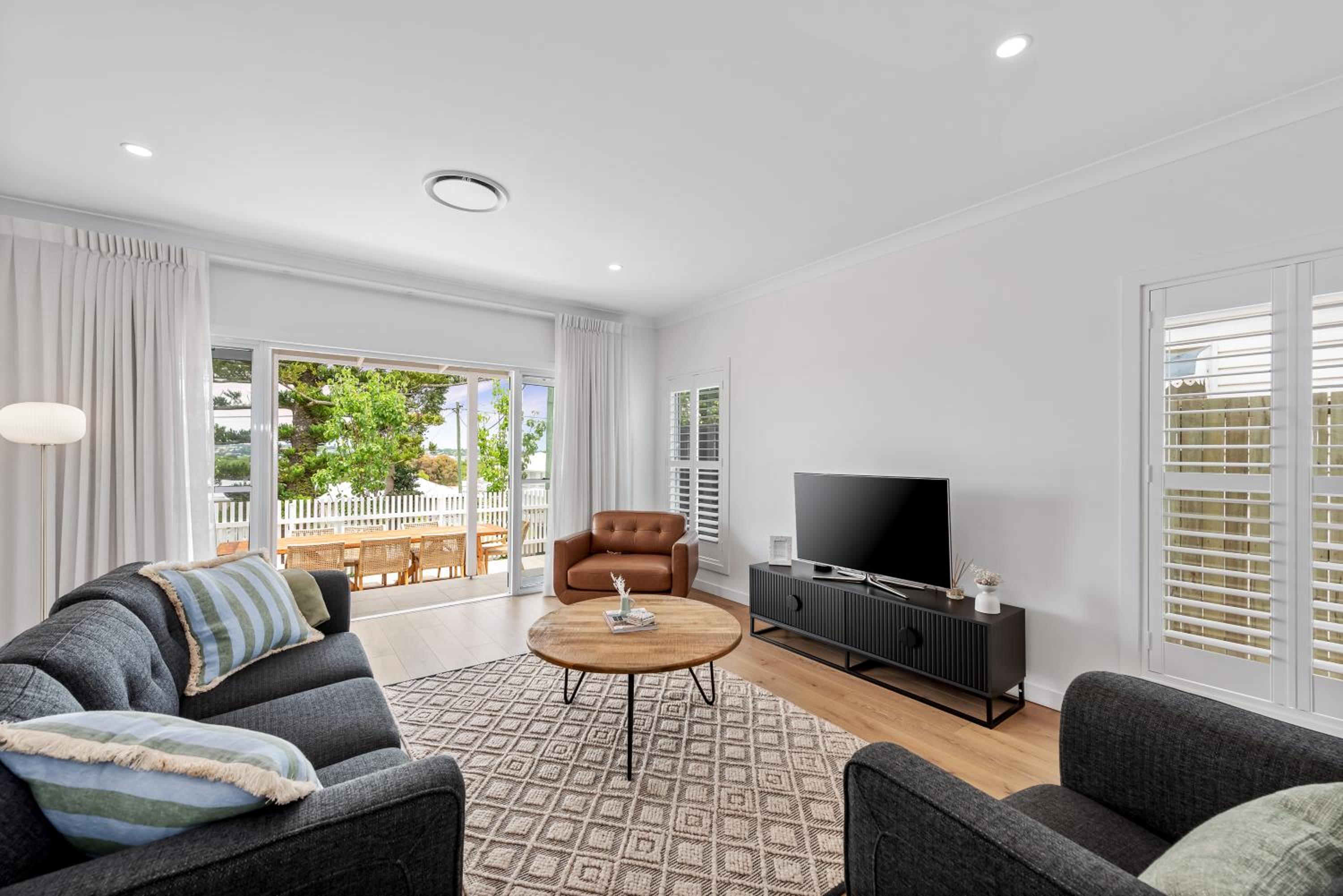 Hestia Villa - Luxury Retreat near CBD and Grammar