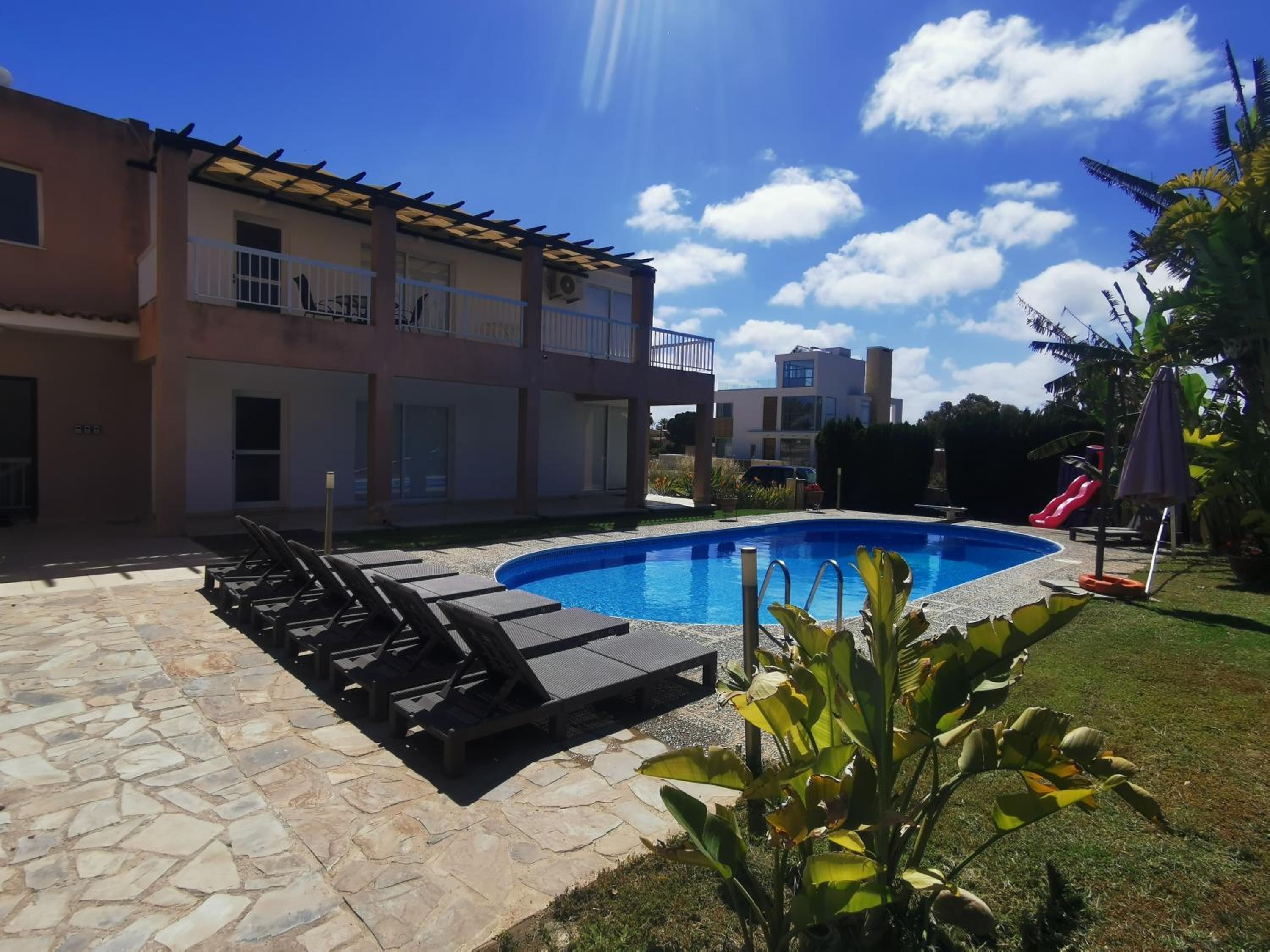 Villa Green Sea
