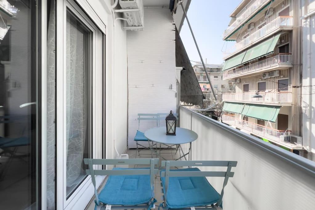 Urban Dreamscape Apt near Acropolis