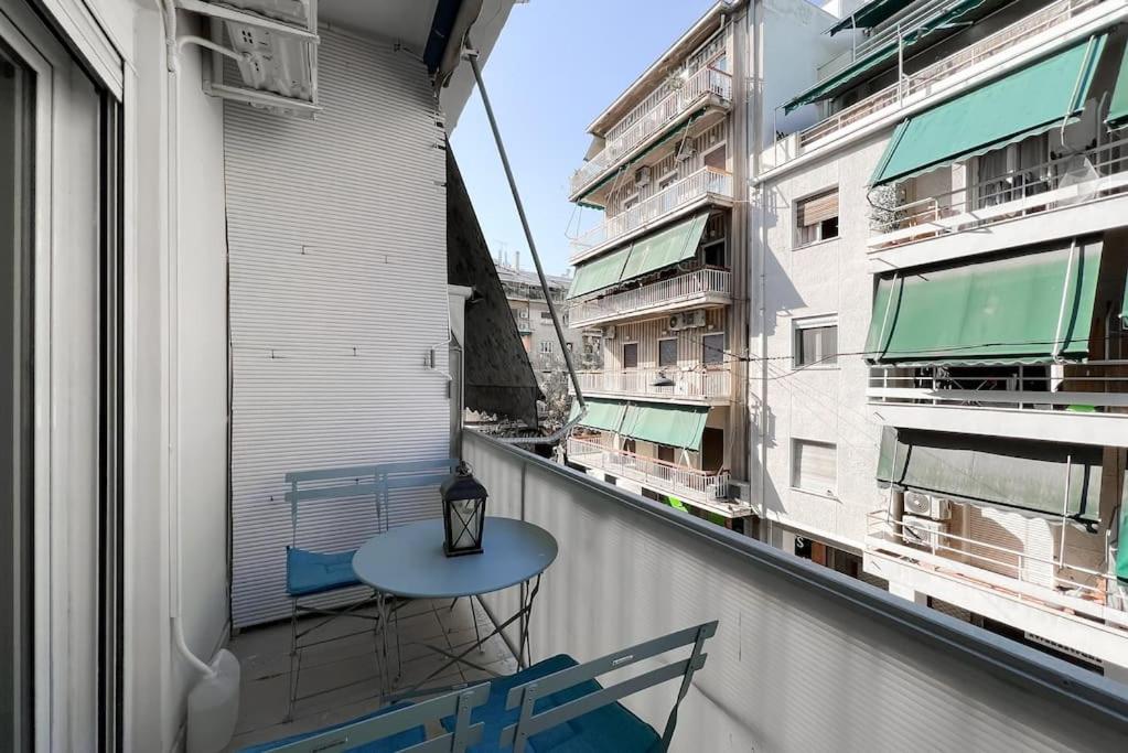 Urban Dreamscape Apt near Acropolis