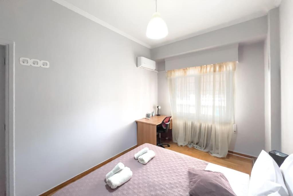 Urban Dreamscape Apt near Acropolis
