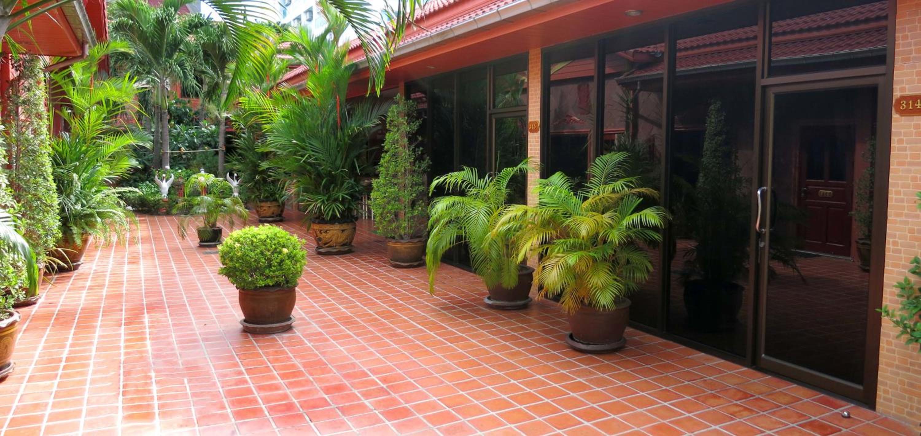 Magadan Residence