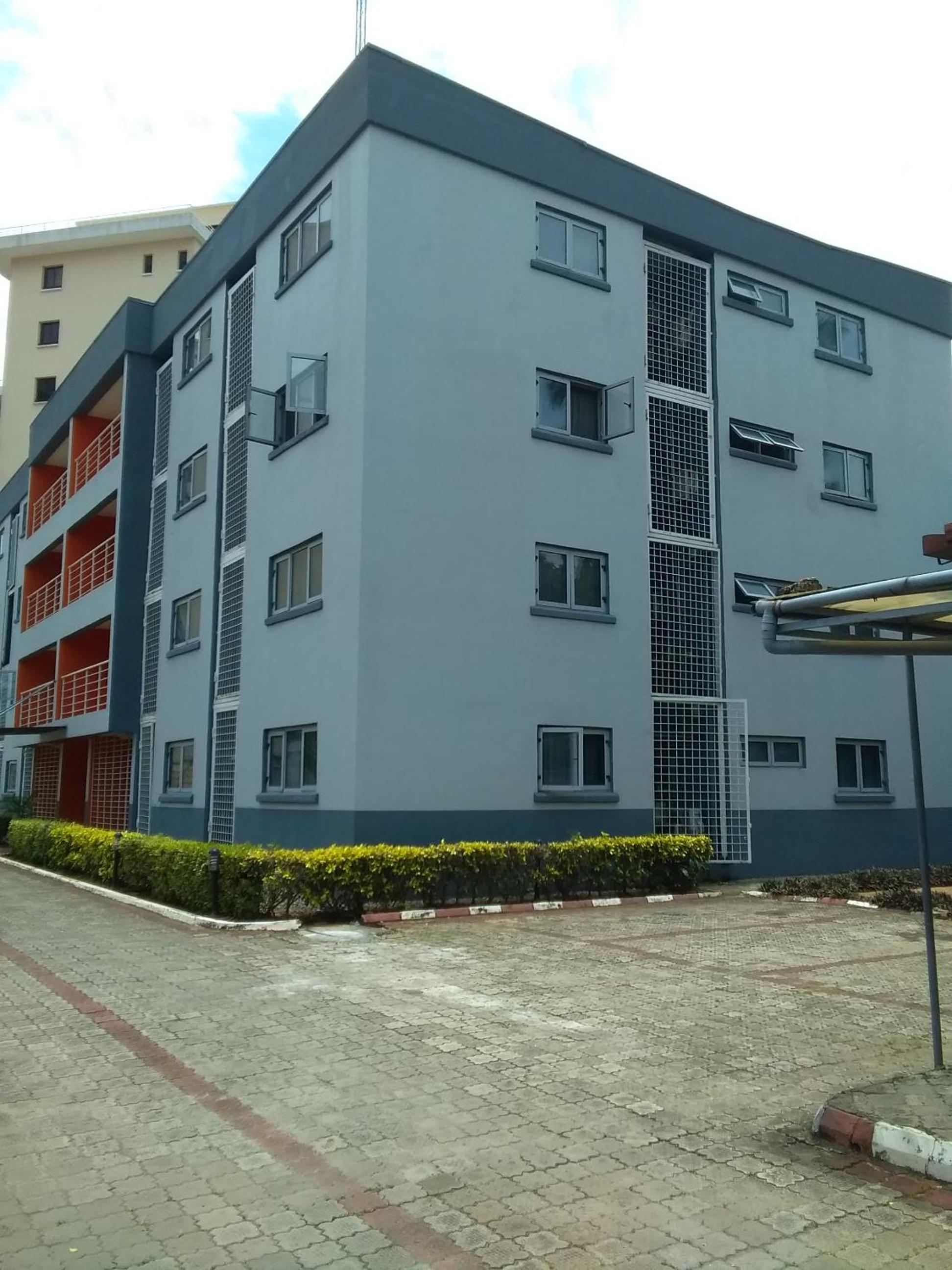 Emem Court - The Emem Apartment Collections