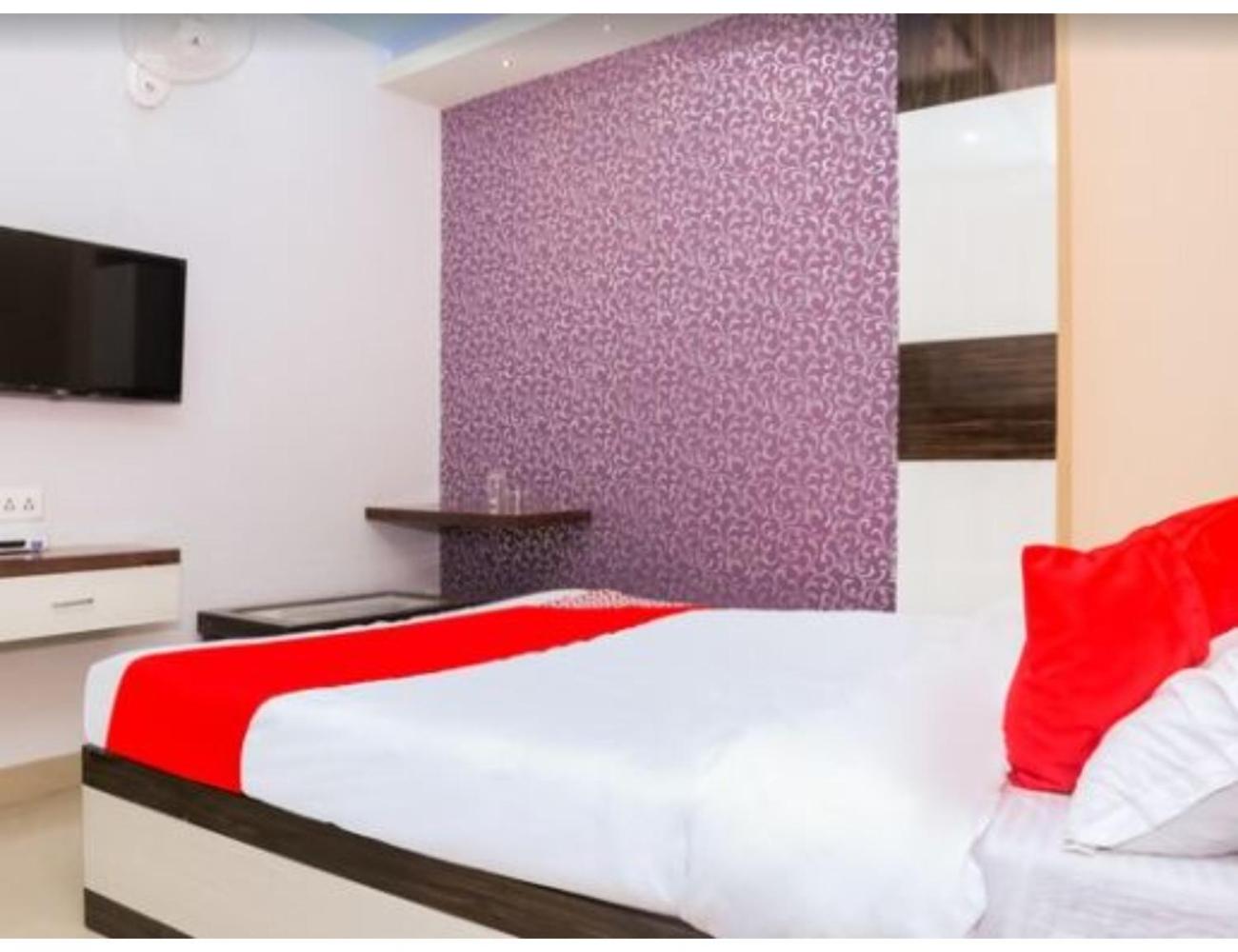 Hotel Sonar Gaon, Agartala