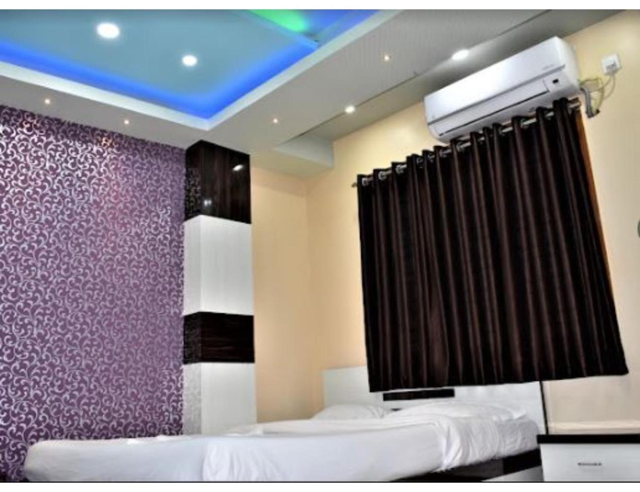 Hotel Sonar Gaon, Agartala