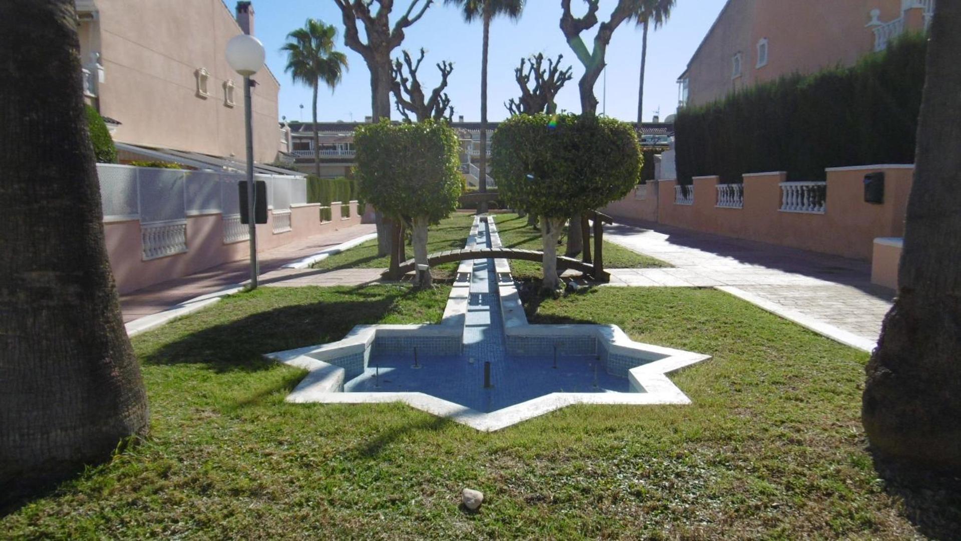 Gran Alicante Bungalow in Beach Resort