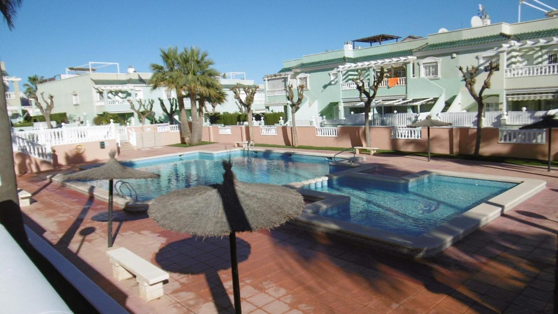 Gran Alicante Bungalow in Beach Resort